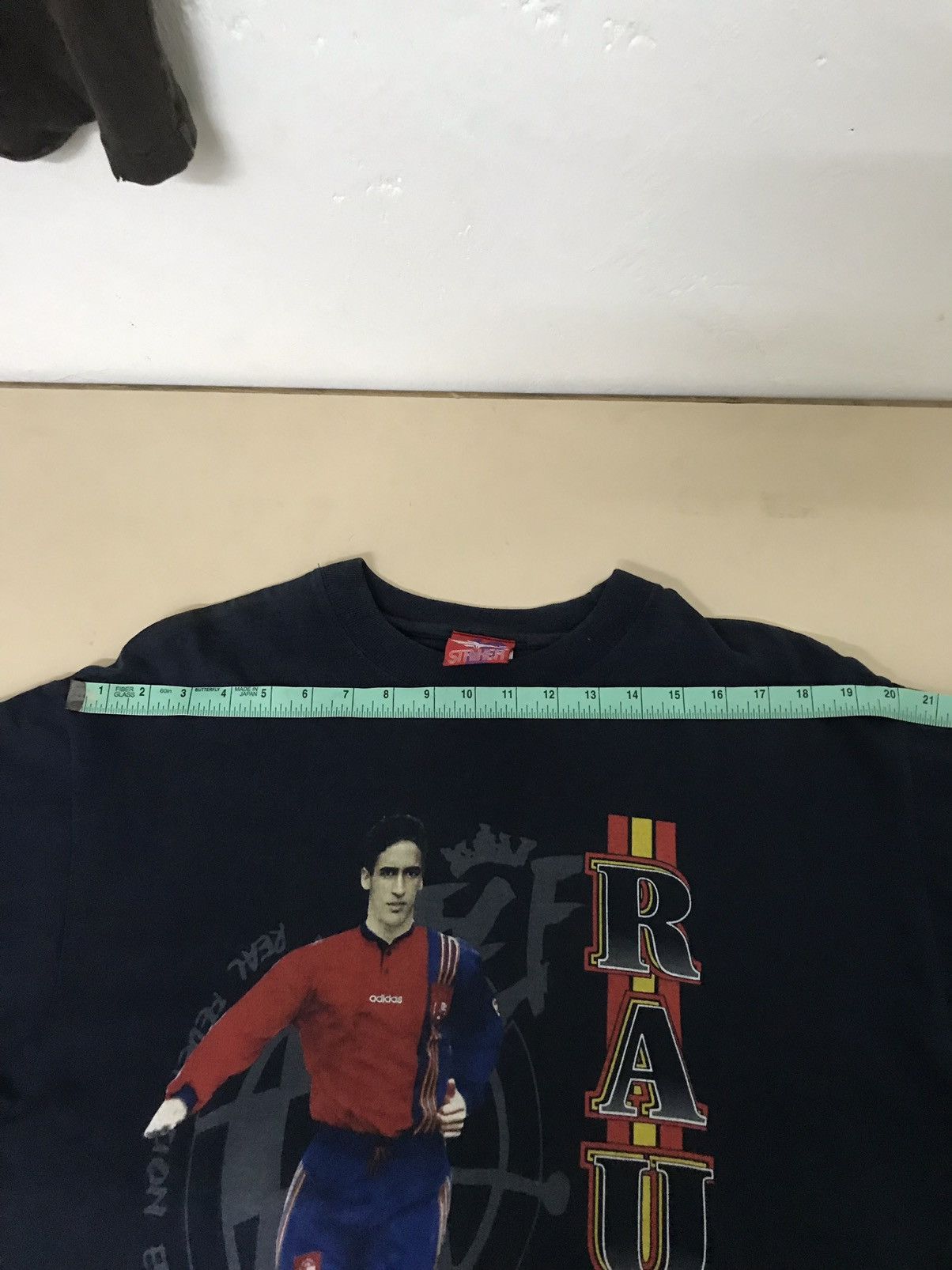 Vintage Vintage 90s Raul Gonzalez Spain Tee Size US L / EU 52-54 / 3 - 10 Thumbnail