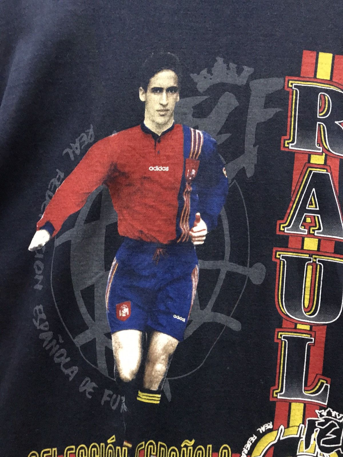 Vintage Vintage 90s Raul Gonzalez Spain Tee Size US L / EU 52-54 / 3 - 6 Thumbnail