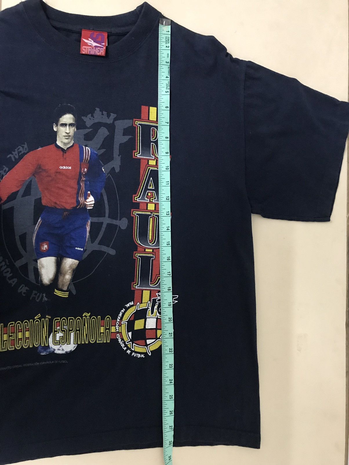 Vintage Vintage 90s Raul Gonzalez Spain Tee Size US L / EU 52-54 / 3 - 9 Thumbnail