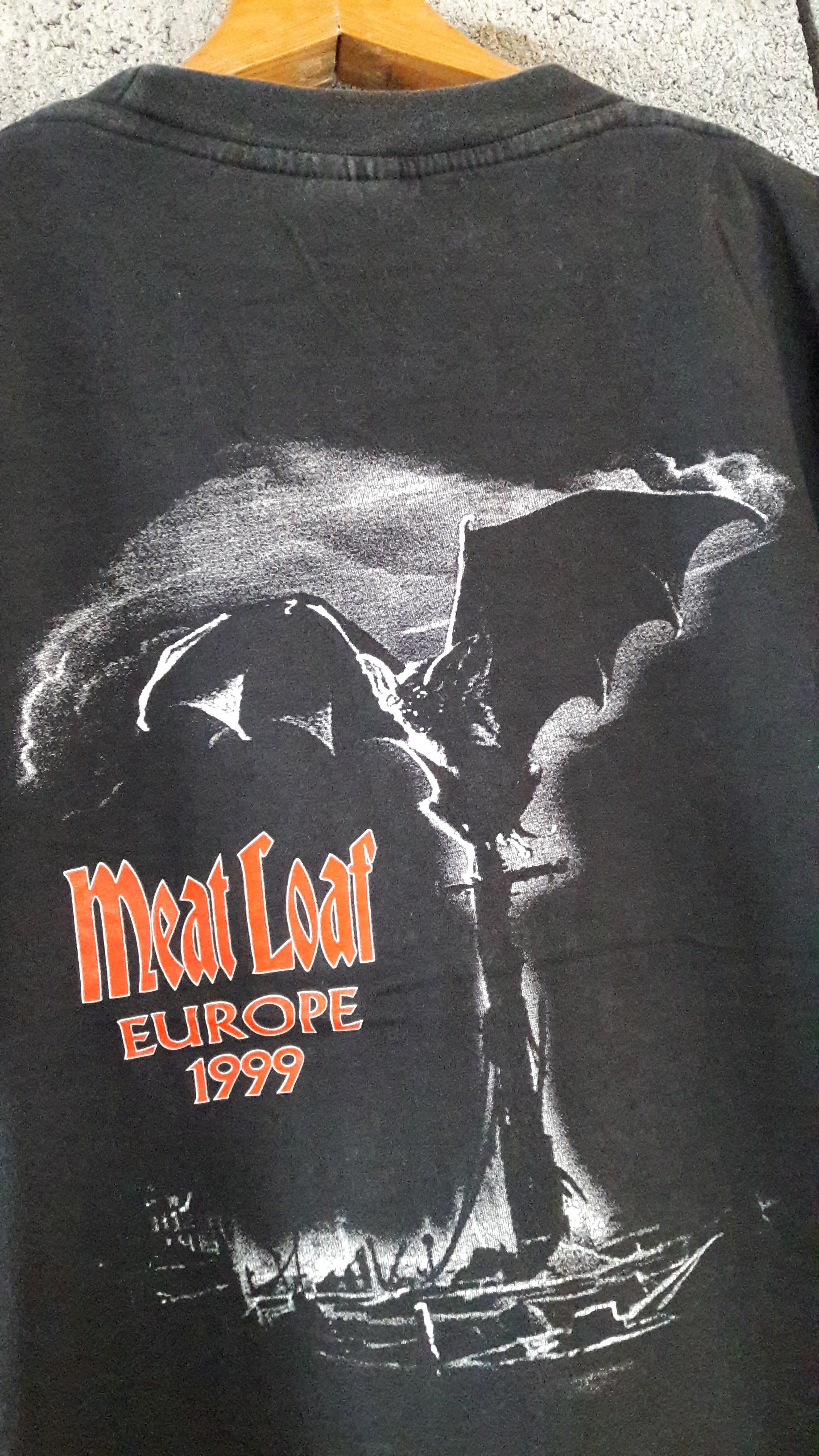 Band Tees Vintage 90s Meatloaf Band Tour Europe 1999 James Bond Size US M / EU 48-50 / 2 - 3 Thumbnail
