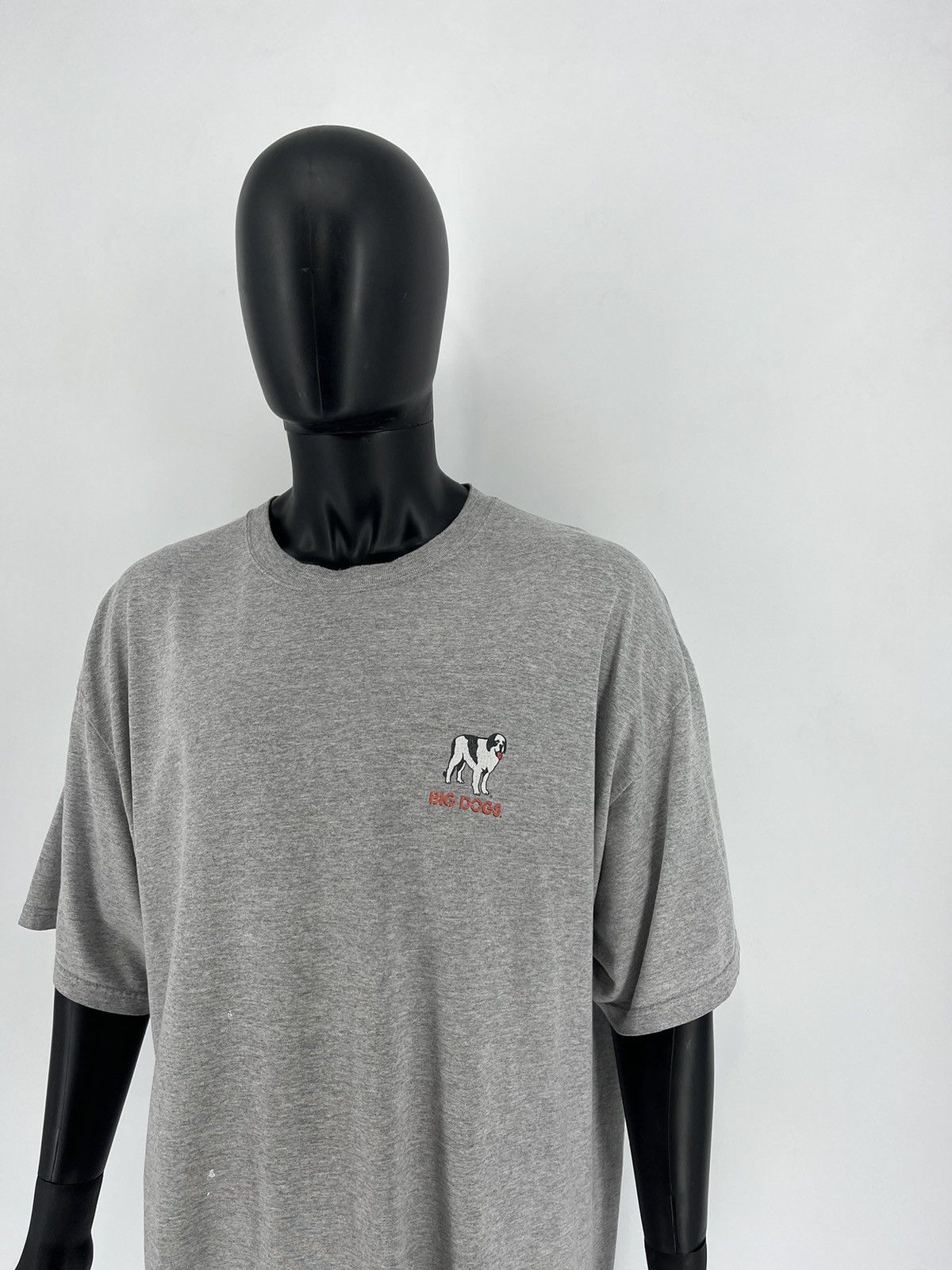 Big Dogs × NFL × Vintage vintage Big Dogs 2005 Football Graphic Print Tee Shirt Size US XXL / EU 58 / 5 - 5 Thumbnail