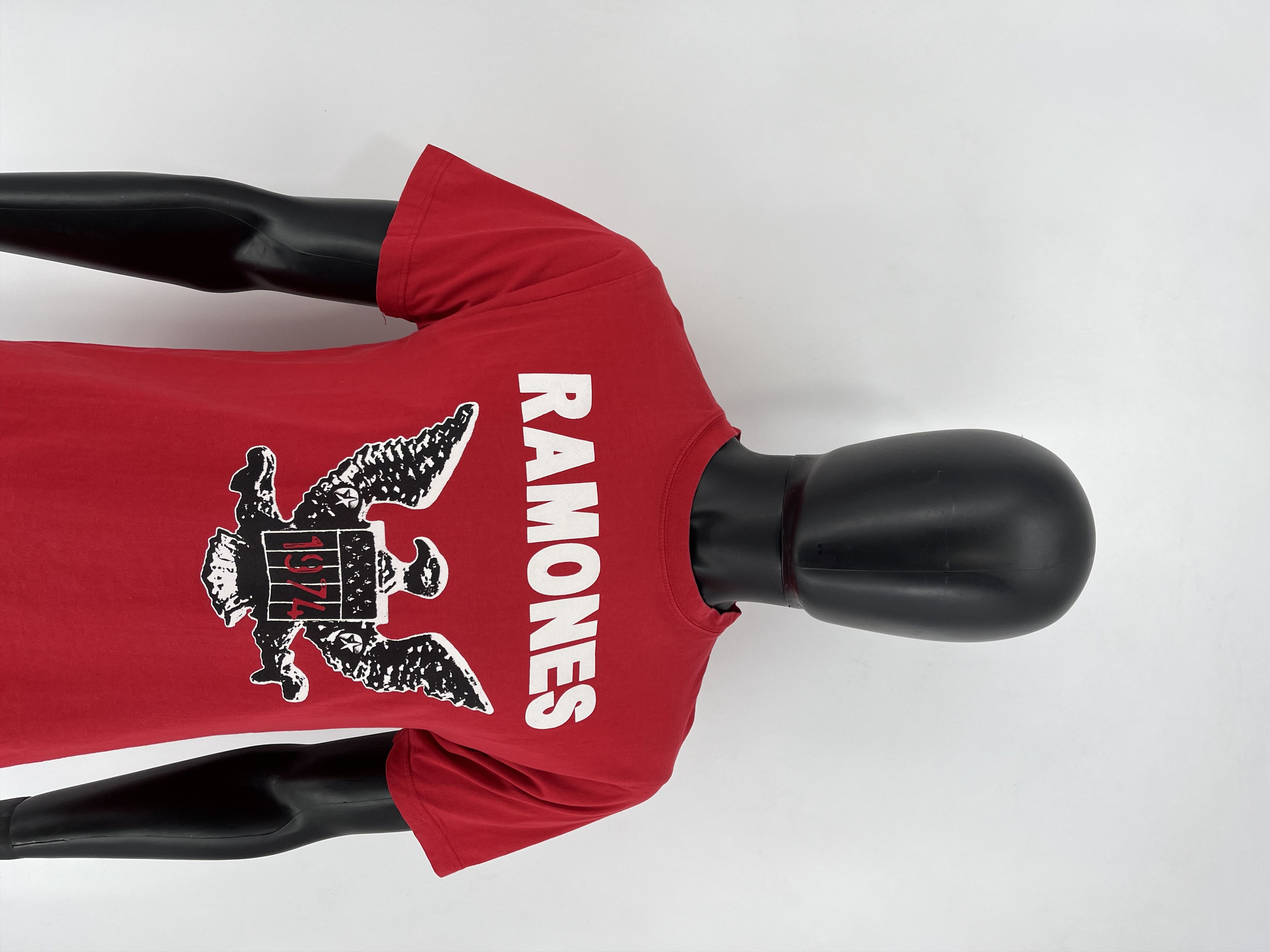Band Tees Vintage Y2K Punk Rock Ramones Band Tee T Shirt Size US S / EU 44-46 / 1 - 4 Thumbnail