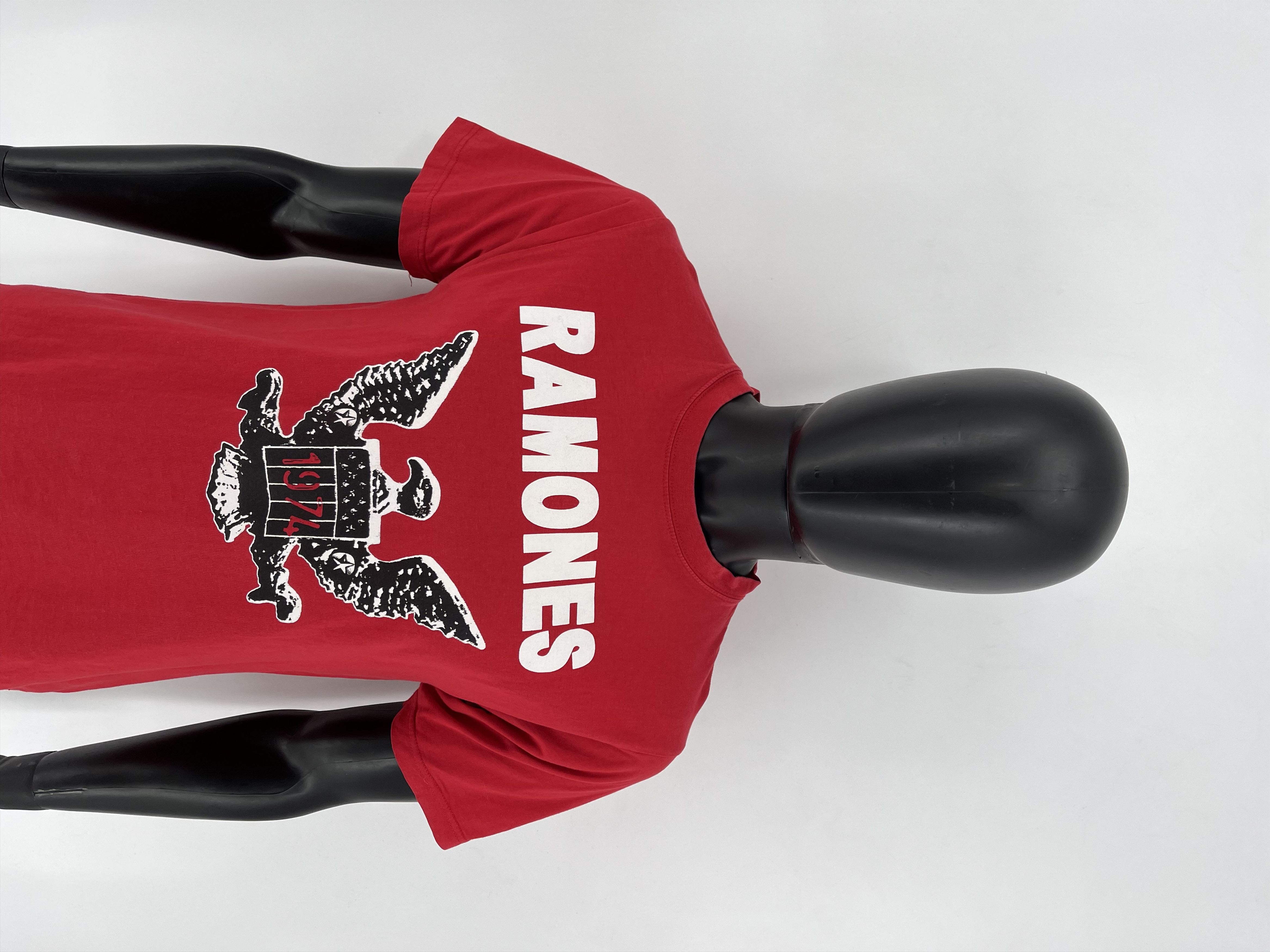 Band Tees Vintage Y2K Punk Rock Ramones Band Tee T Shirt Size US S / EU 44-46 / 1 - 1 Thumbnail