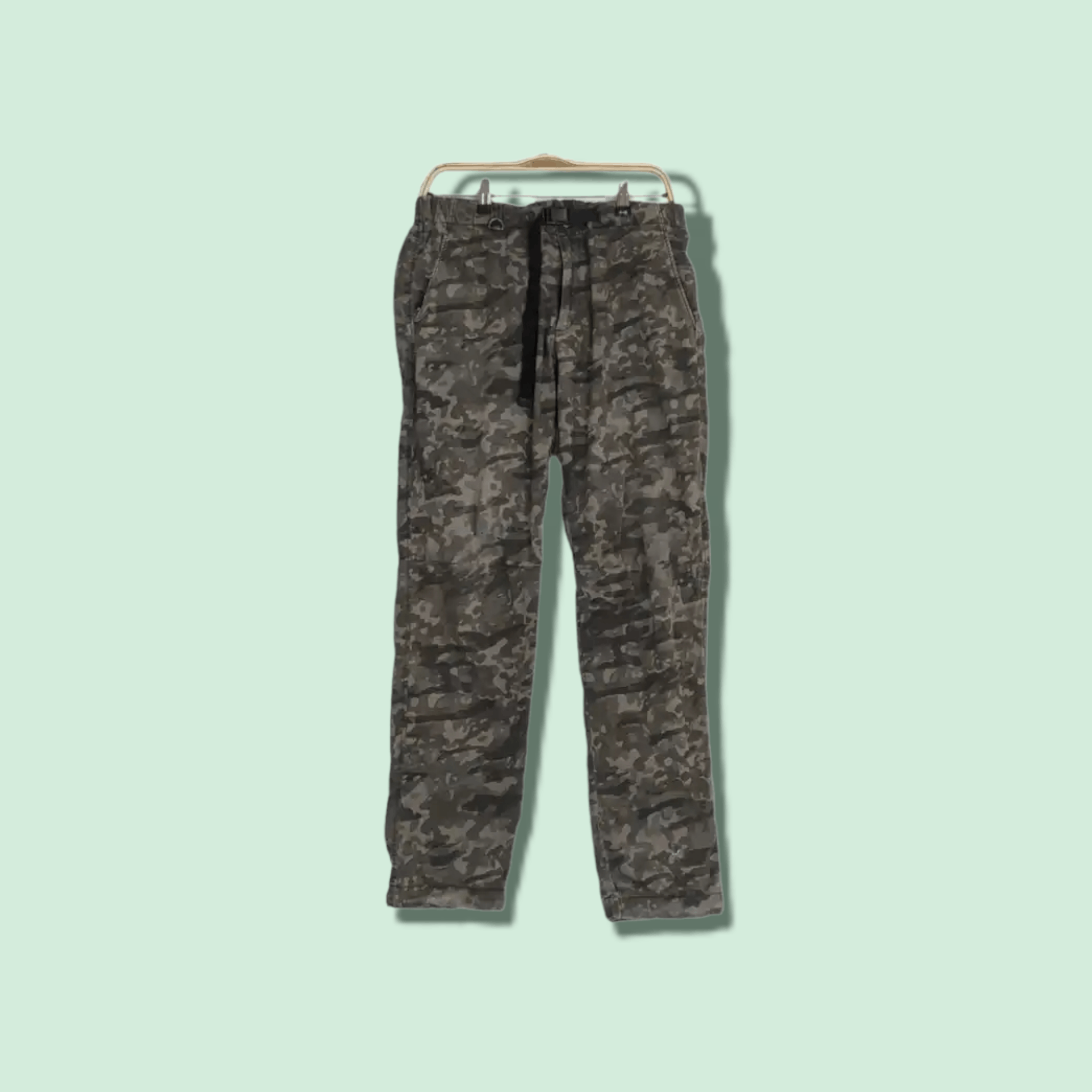 Japanese Brand UNIQLO Camouflage Sweatpant Size US 30 / EU 46 - 1 Thumbnail