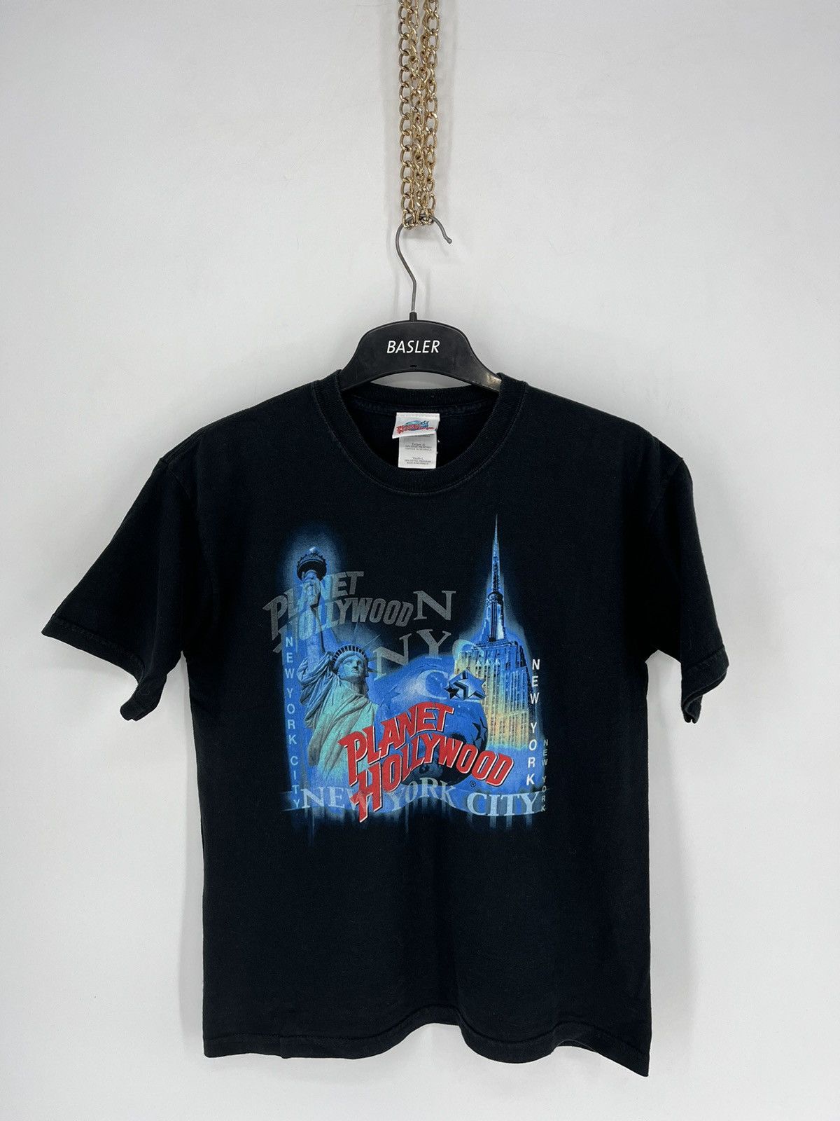 Disney × Planet Hollywood × Vintage Vintage Planet Hollywood Disney Resorts Tee Size US L / EU 52-54 / 3 - 6 Thumbnail
