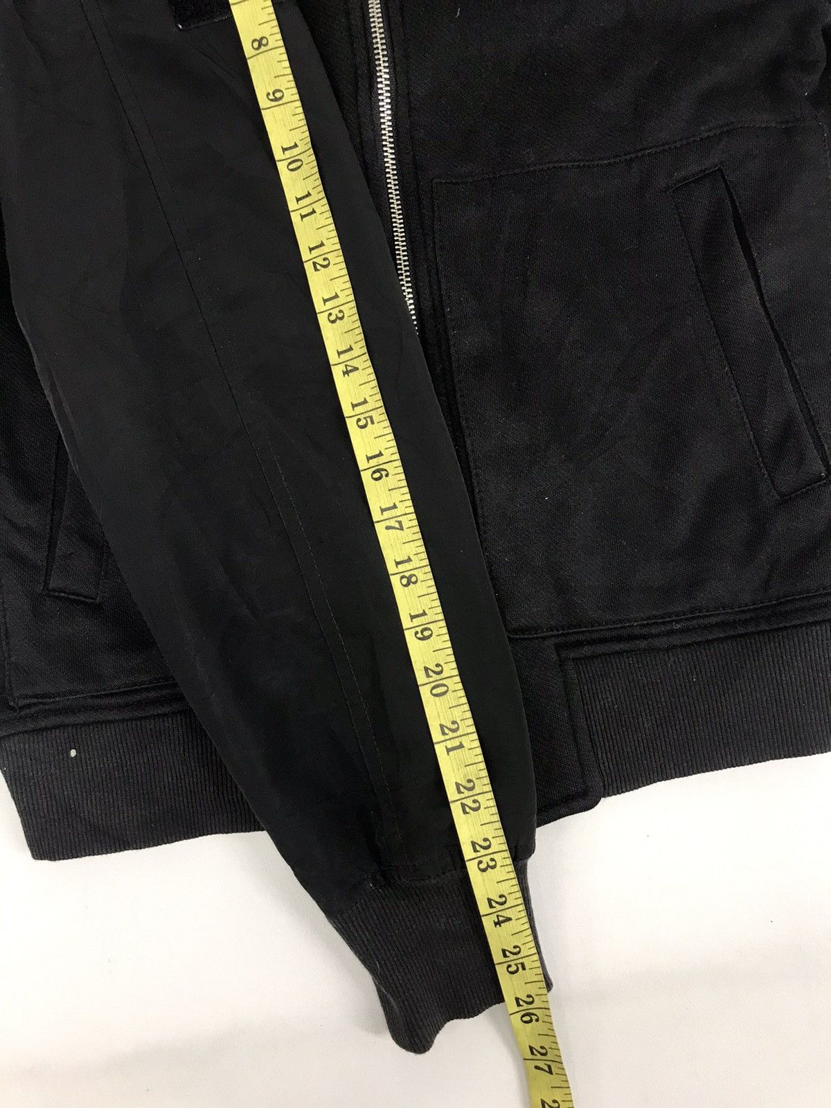 H&M H&M Divided Logo Wide Bowl Military Style Jacket Bomber Size US S / EU 44-46 / 1 - 7 Thumbnail