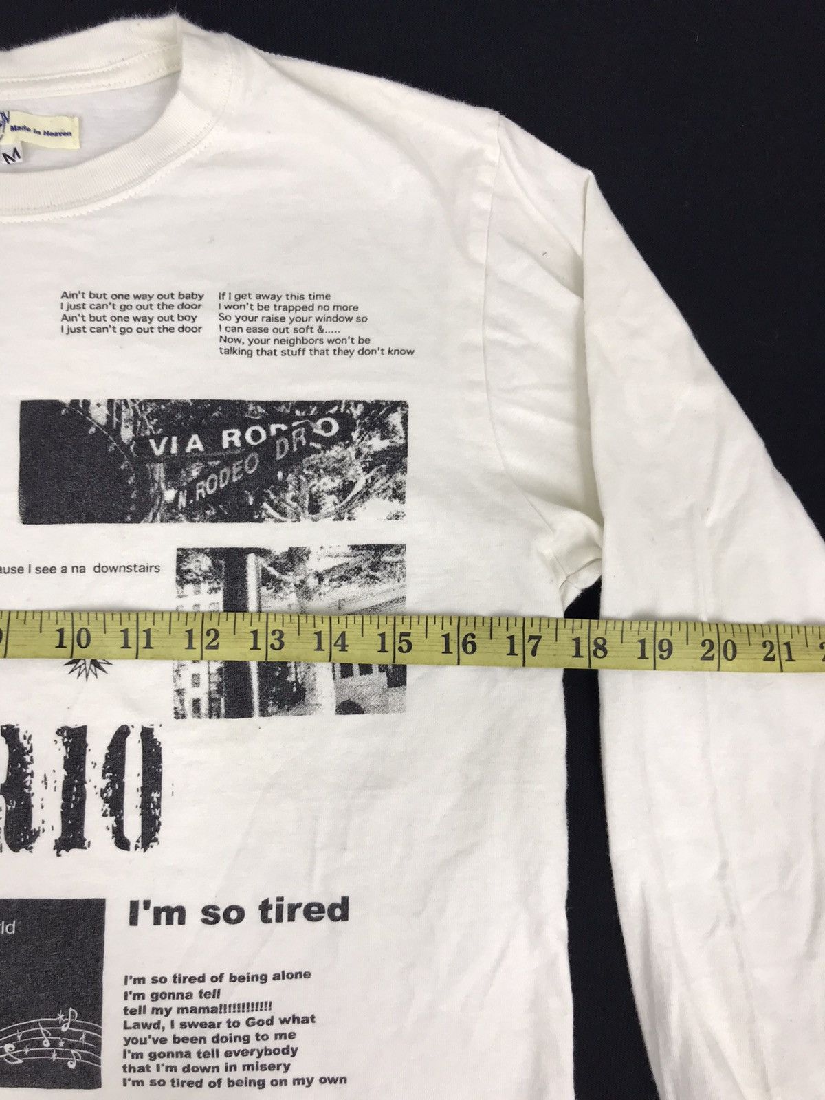 Japanese Brand Push Button for R10 Music News Art Made in Heaven Size S / US 4 / IT 40 - 5 Thumbnail
