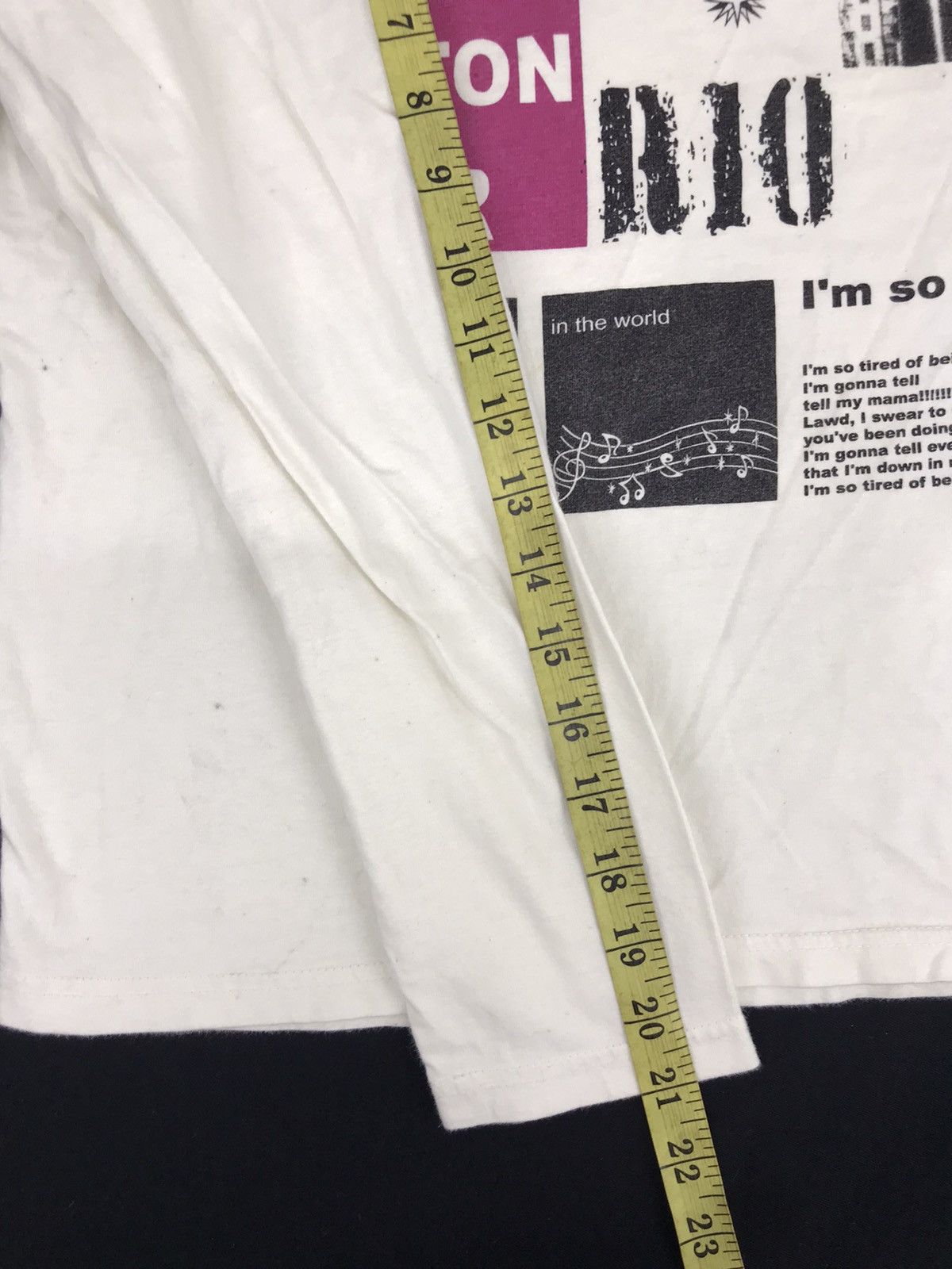 Japanese Brand Push Button for R10 Music News Art Made in Heaven Size S / US 4 / IT 40 - 7 Thumbnail