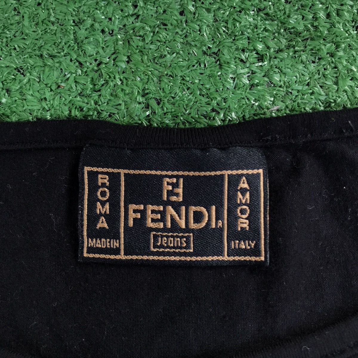 Fendi Vintage Fendi Blouse with patches Size US S / EU 44-46 / 1 - 6 Thumbnail