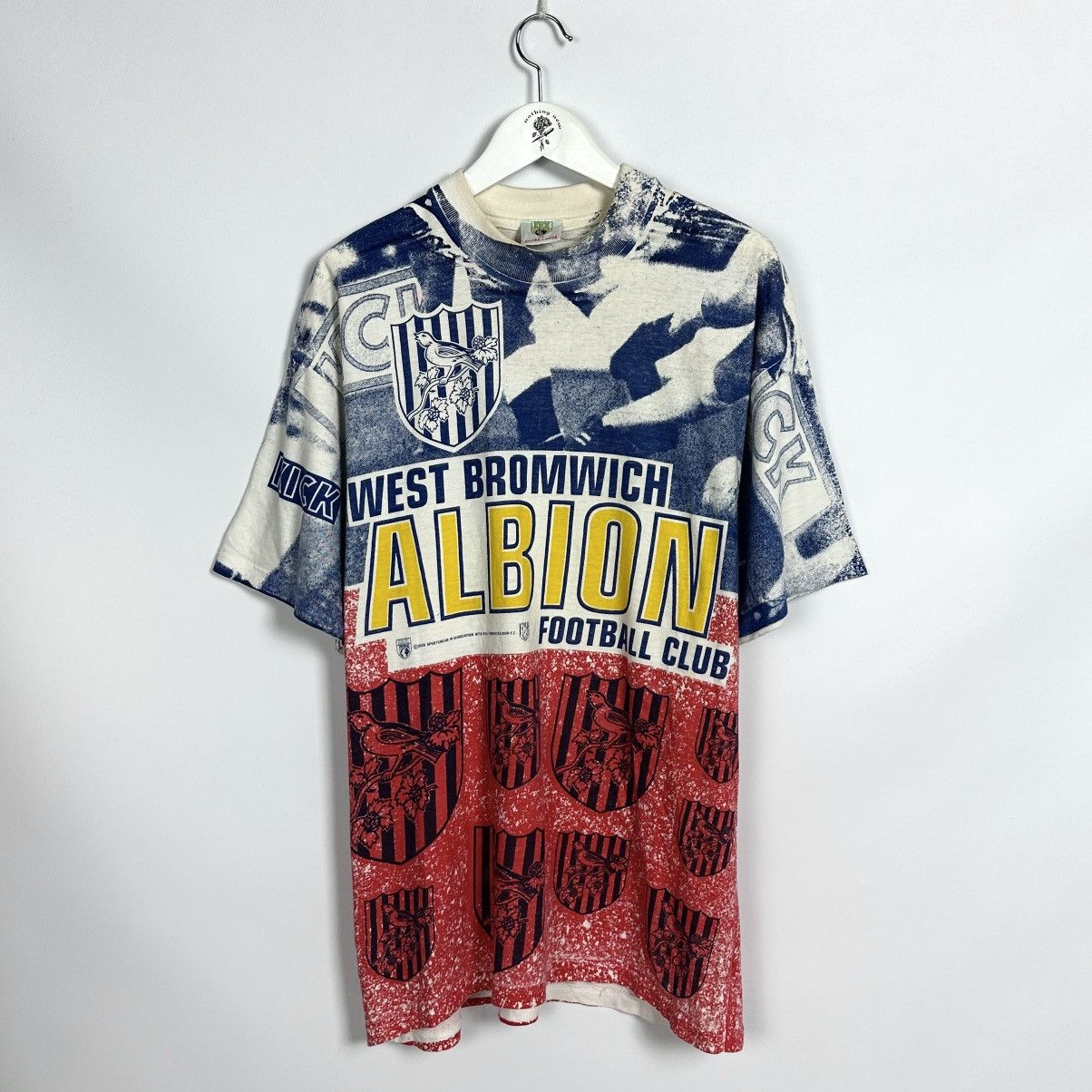 Other Vintage 90s West Bromwich Albion Football tee AOP y2k kick Size US XL / EU 56 / 4 - 1 Thumbnail