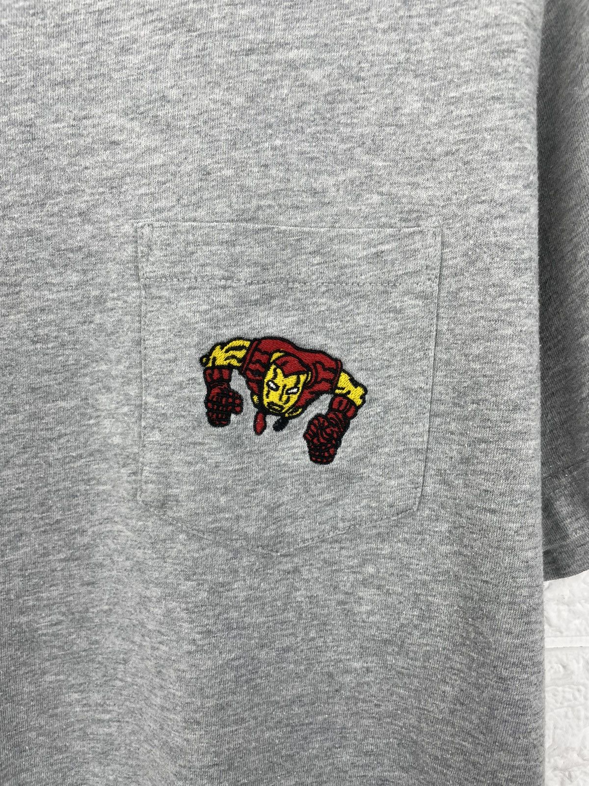 Japanese Brand × Uniqlo Uniqlo UT Marvel Iron Man x Jason Polan Tee T-Shirt Size US L / EU 52-54 / 3 - 3 Thumbnail