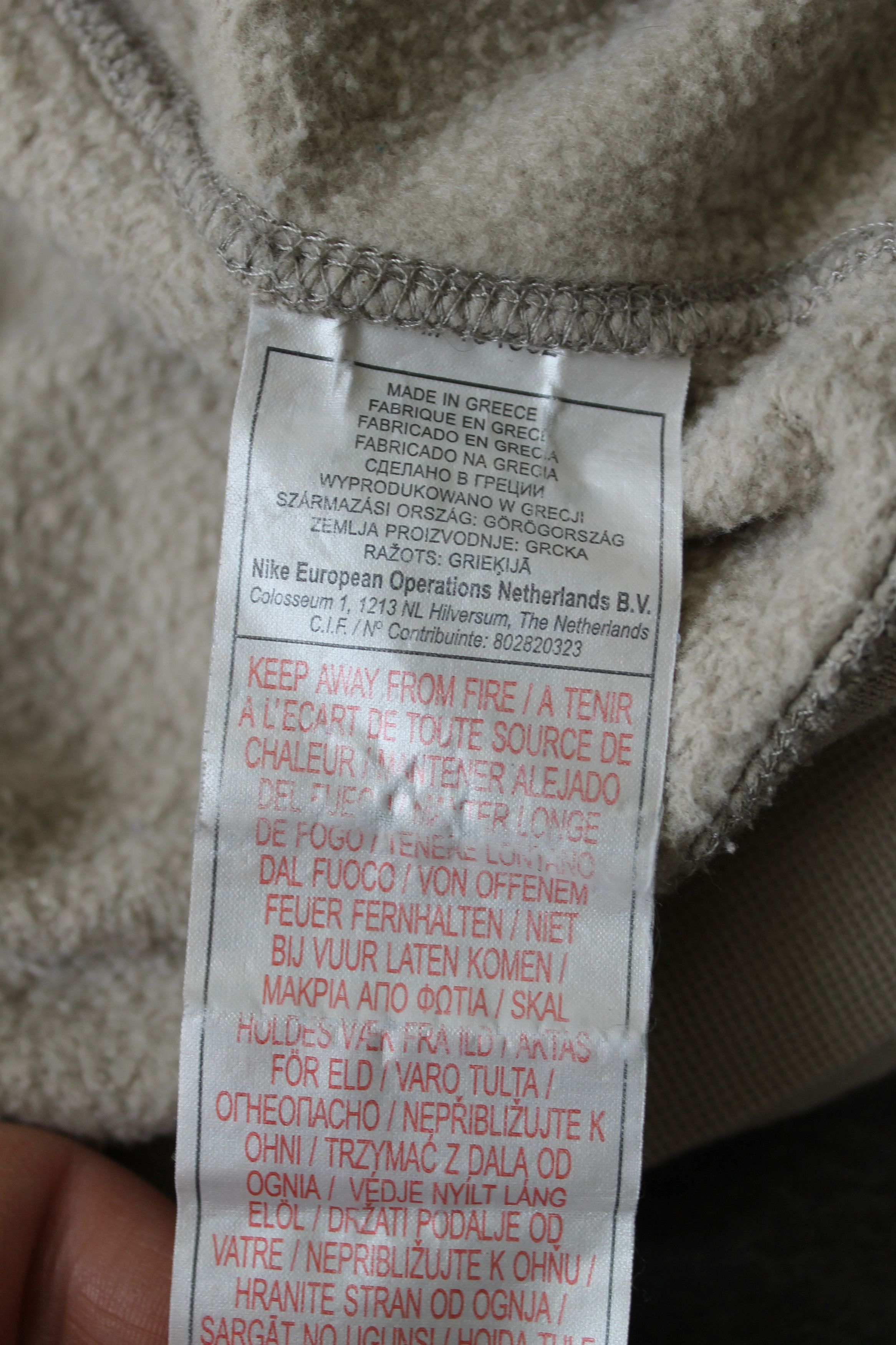 Nike Vintage Nike Skeleton big logo V-neck sweatshirt Size US L / EU 52-54 / 3 - 9 Thumbnail