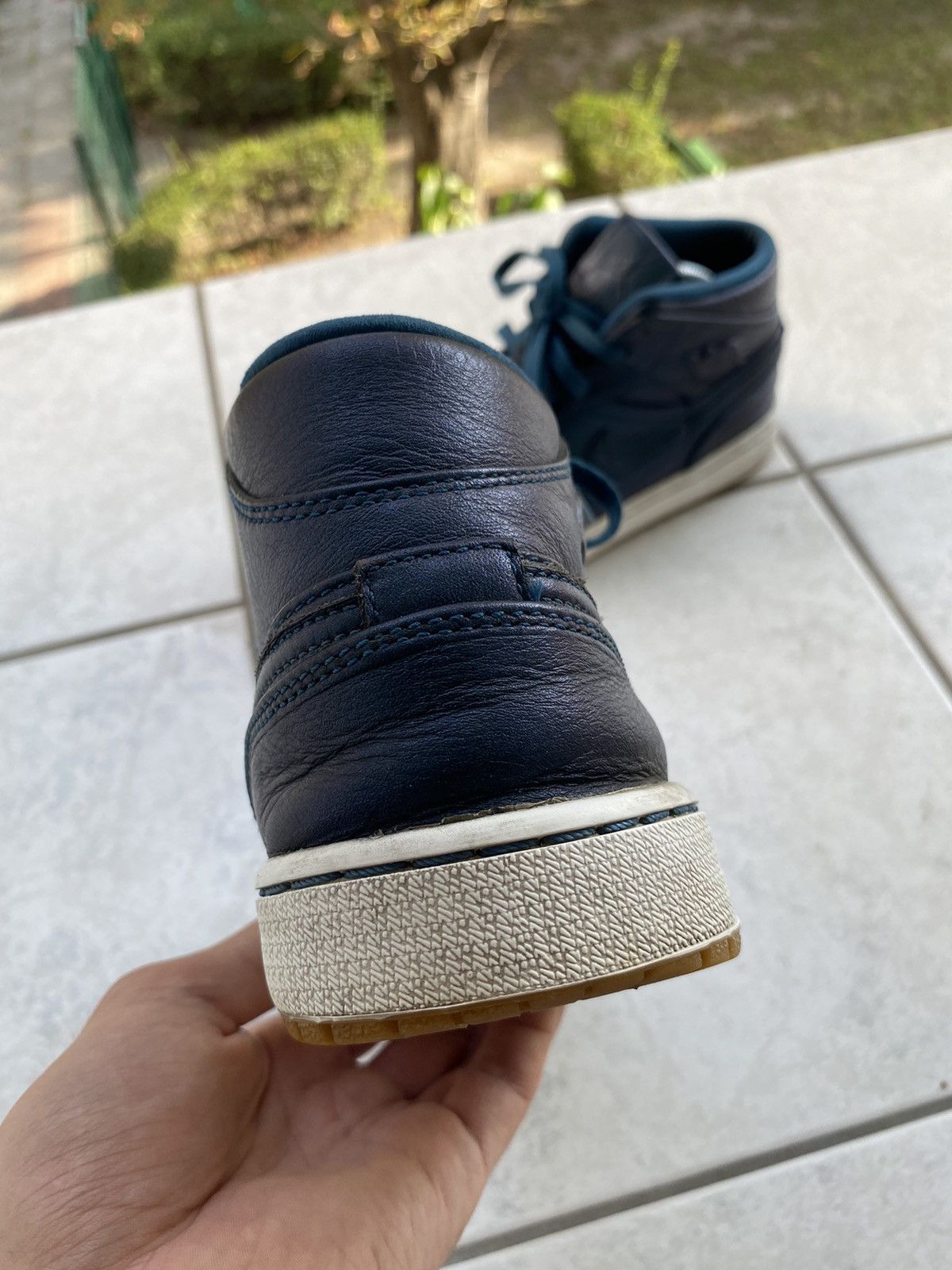 Jordan Brand Nike Air Jordan 1 Retro Mid Nouveau "Space Blue" Gum Size US 8.5 / EU 41-42 - 8 Thumbnail