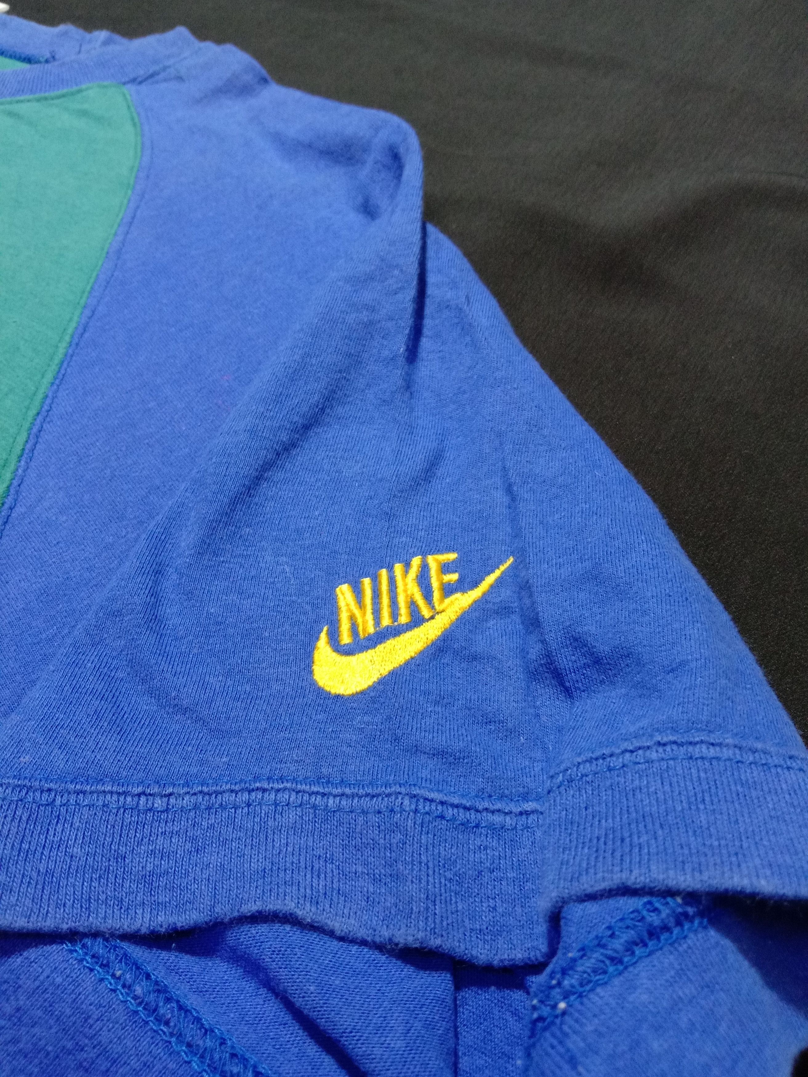 Nike Vintage 90s Nike Air Swoosh Big Logo Gray Label Tee Size US M / EU 48-50 / 2 - 4 Thumbnail
