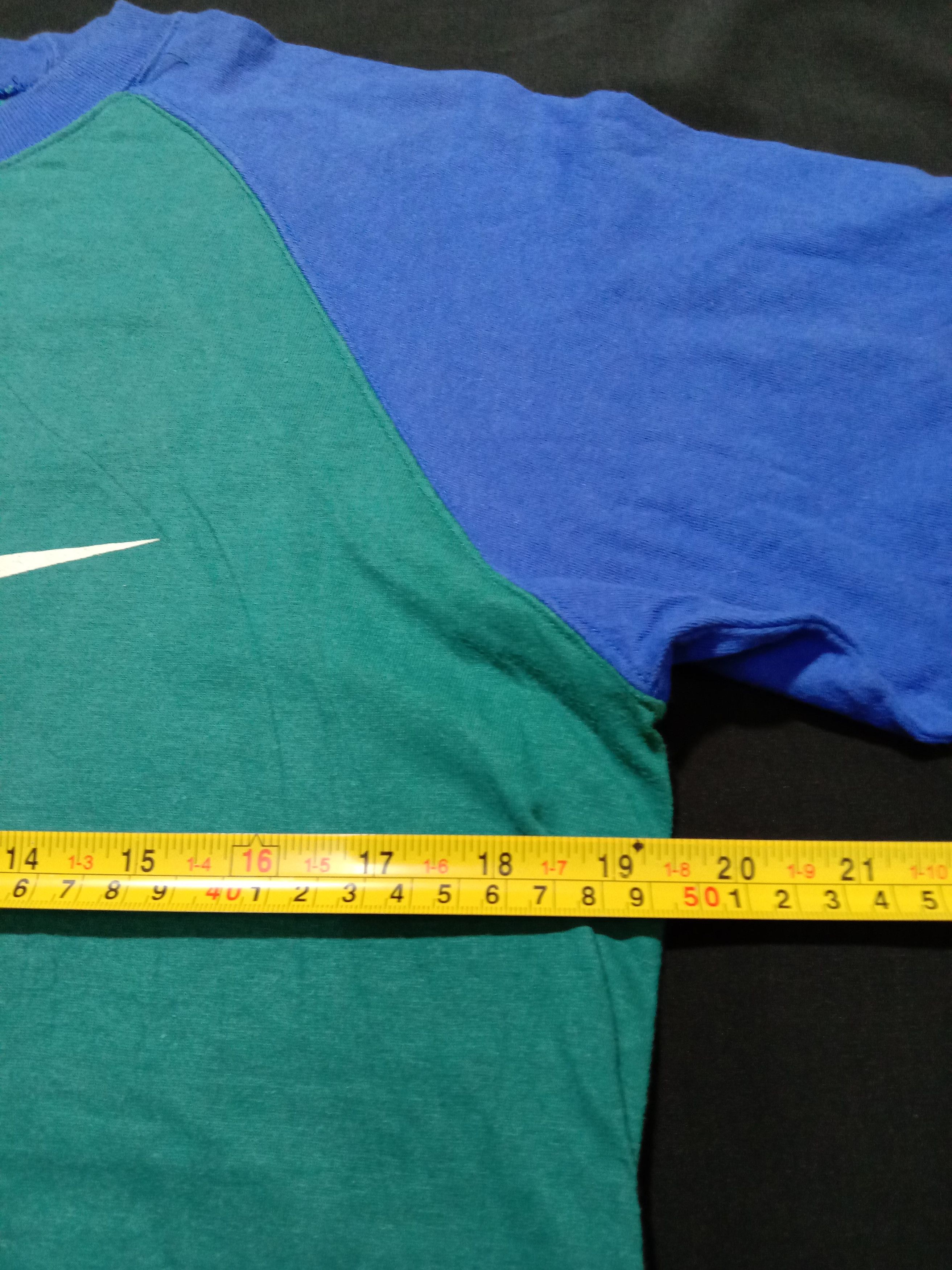 Nike Vintage 90s Nike Air Swoosh Big Logo Gray Label Tee Size US M / EU 48-50 / 2 - 7 Thumbnail