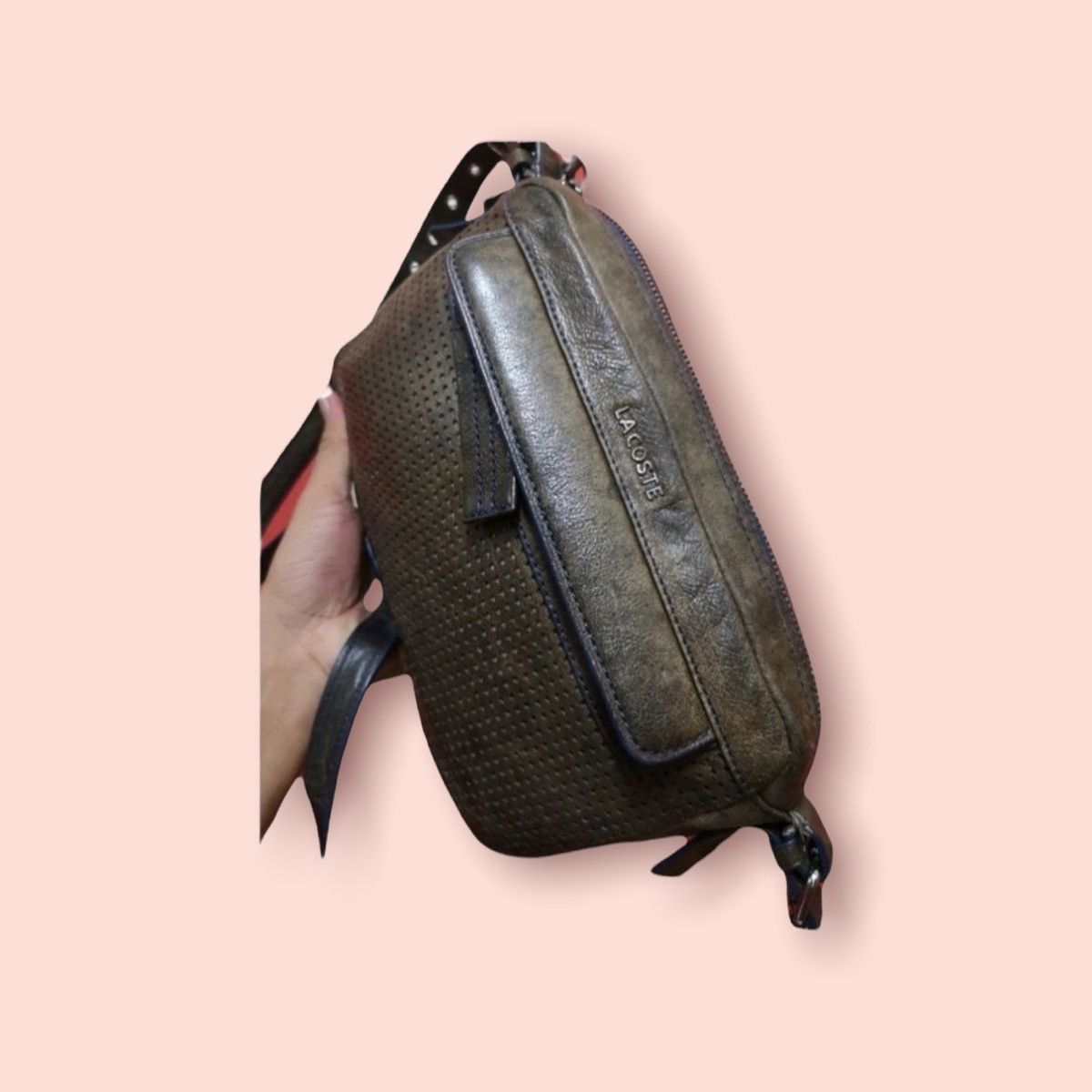 Lacoste × Leather × Vintage LACOSTE LEATHER CROSSBODY SLING Size ONE SIZE - 11 Thumbnail