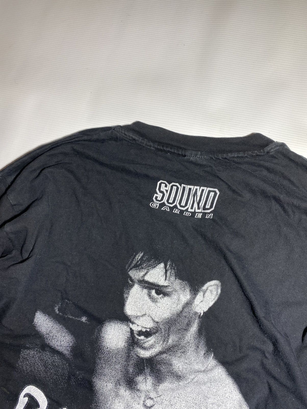 Band Tees Sound Garden Vintage 90s Razors Edge 1993 longsleeve L/XL Size US XL / EU 56 / 4 - 6 Thumbnail