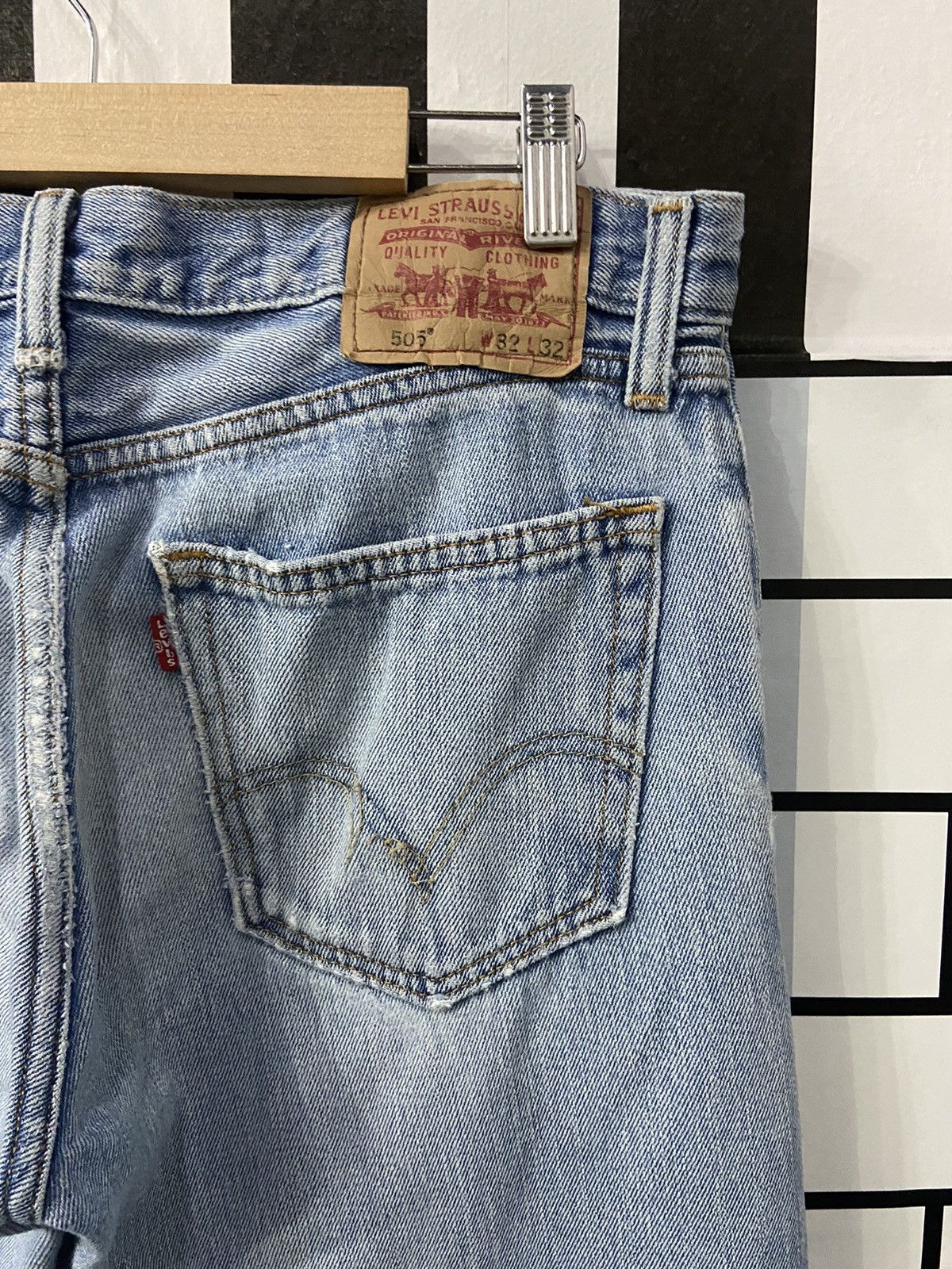 Levi's × Vintage Vintage Levi’s 505 Straight Fit Distressed Denim Pants Size US 32 / EU 48 - 19 Thumbnail