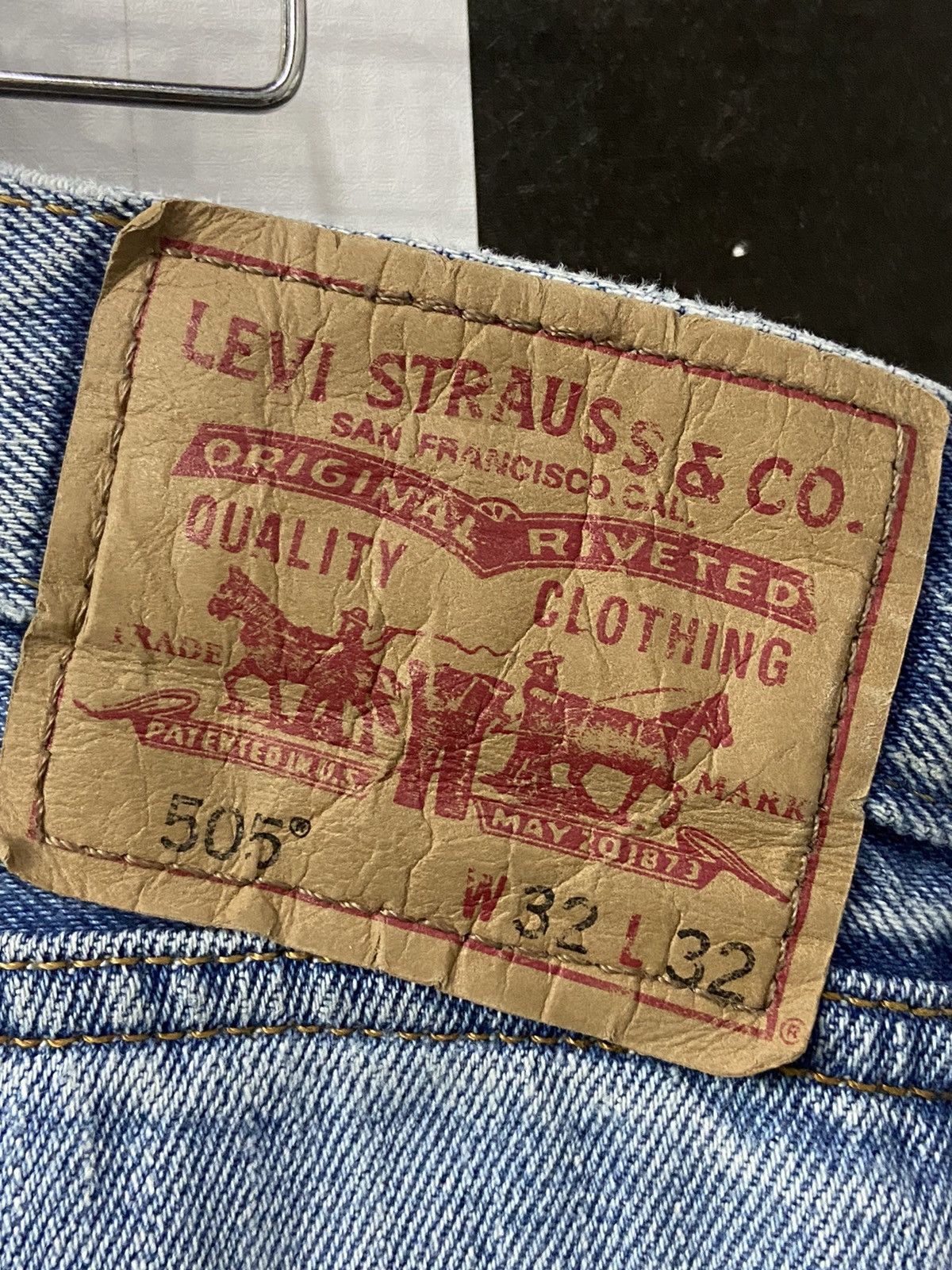 Levi's × Vintage Vintage Levi’s 505 Straight Fit Distressed Denim Pants Size US 32 / EU 48 - 22 Thumbnail
