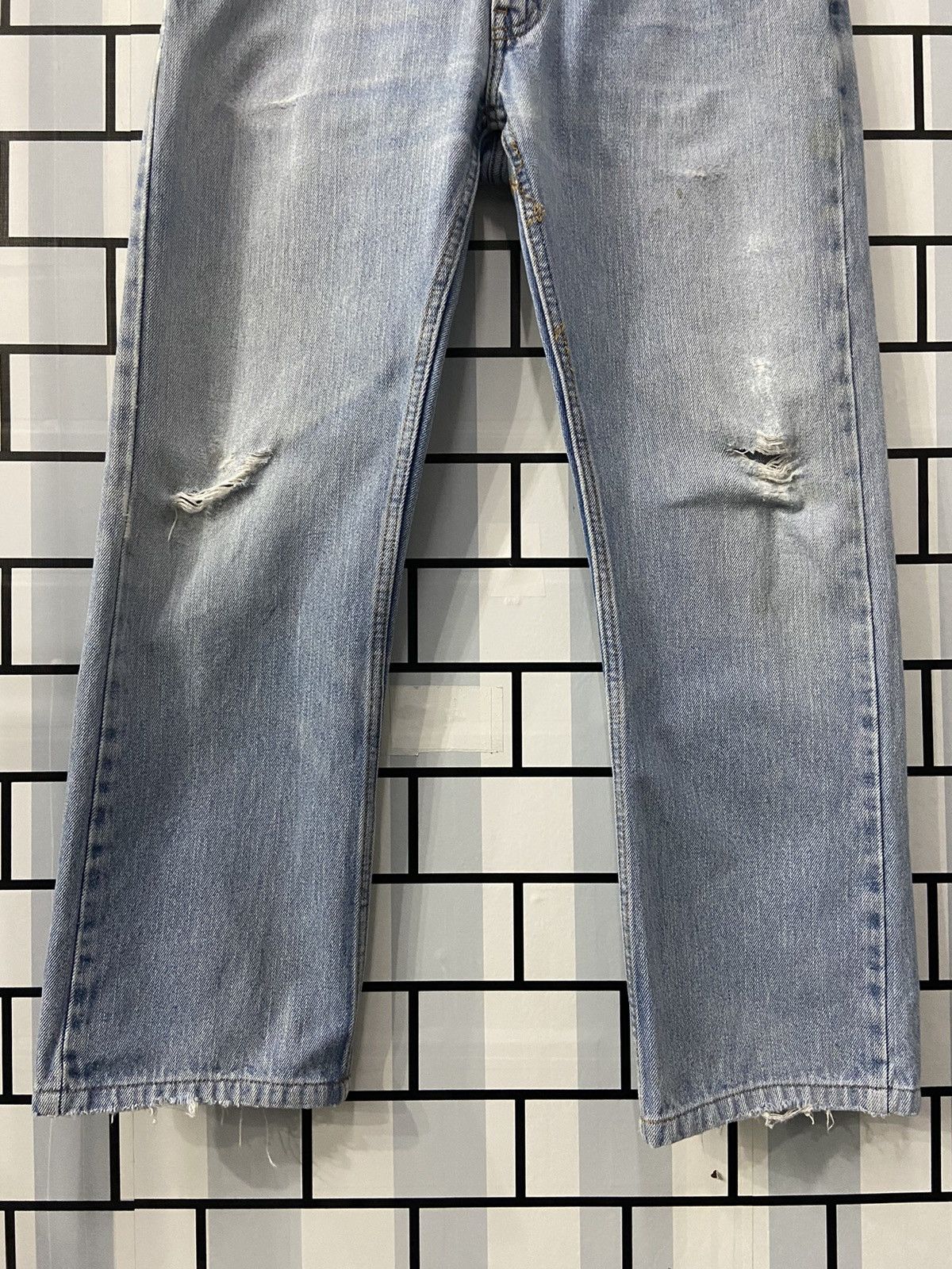 Levi's × Vintage Vintage Levi’s 505 Straight Fit Distressed Denim Pants Size US 32 / EU 48 - 5 Thumbnail