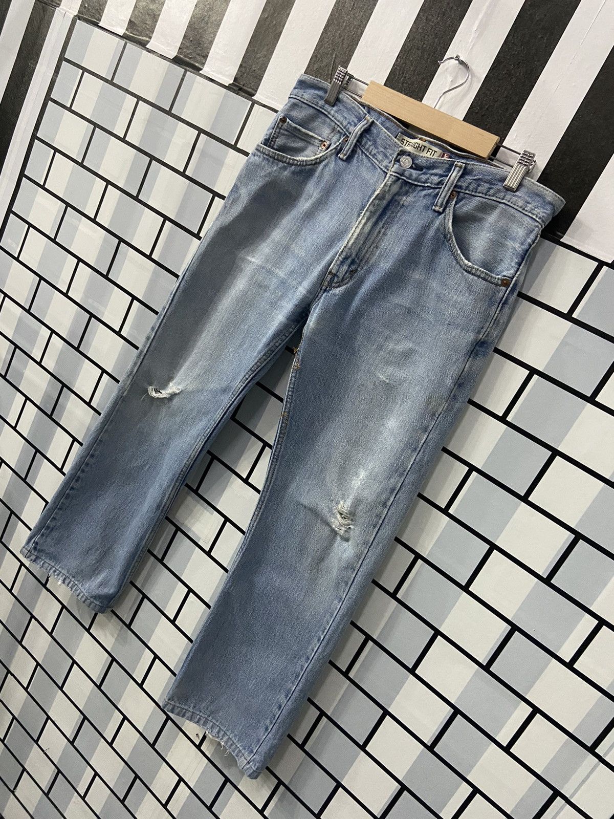Levi's × Vintage Vintage Levi’s 505 Straight Fit Distressed Denim Pants Size US 32 / EU 48 - 3 Thumbnail