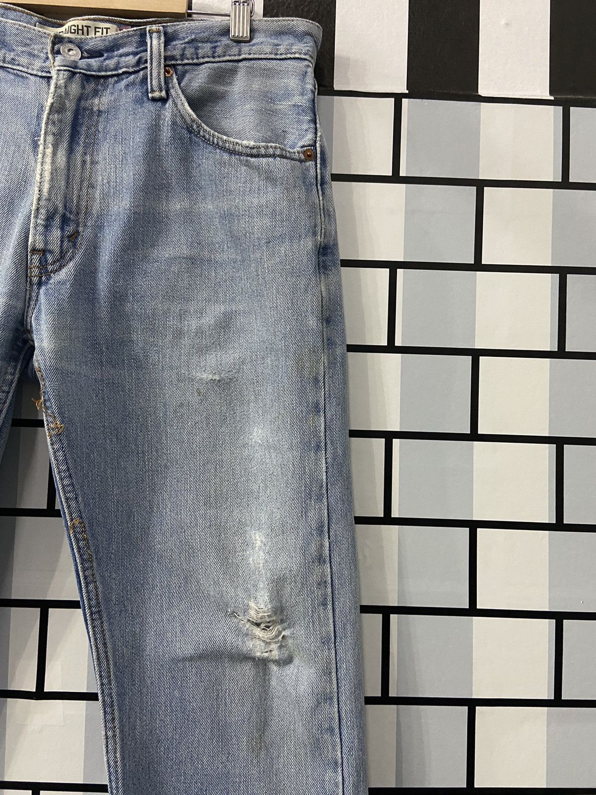 Levi's × Vintage Vintage Levi’s 505 Straight Fit Distressed Denim Pants Size US 32 / EU 48 - 9 Thumbnail