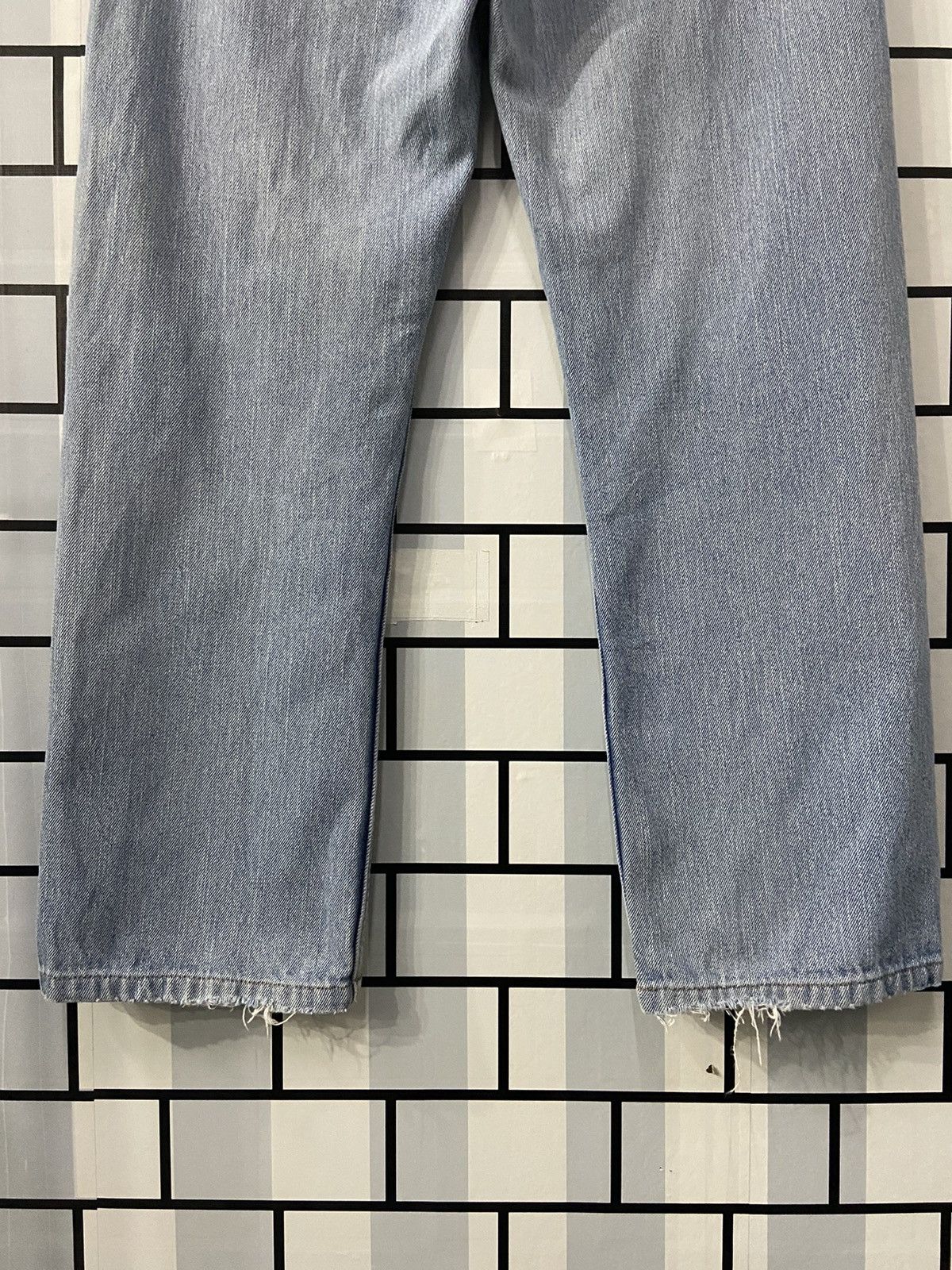 Levi's × Vintage Vintage Levi’s 505 Straight Fit Distressed Denim Pants Size US 32 / EU 48 - 15 Thumbnail