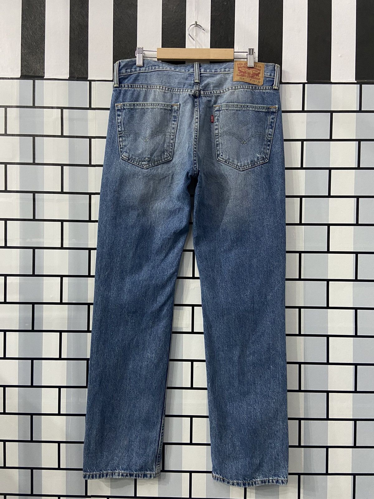 Levi's × Vintage Vintage Levi’s 514 Distressed Blue Wash Denim Pants Size US 35 - 2 Thumbnail