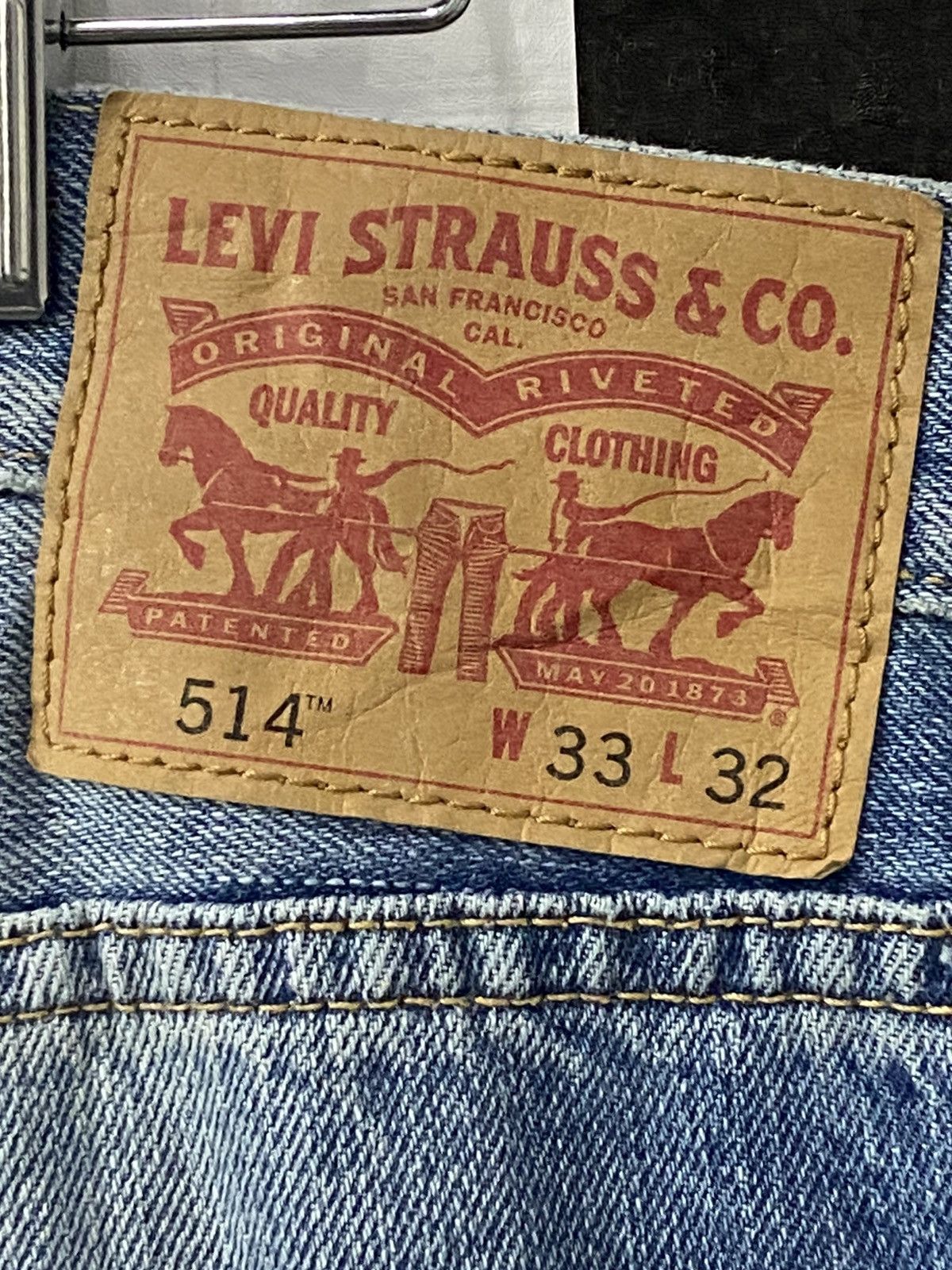 Levi's × Vintage Vintage Levi’s 514 Distressed Blue Wash Denim Pants Size US 35 - 17 Thumbnail