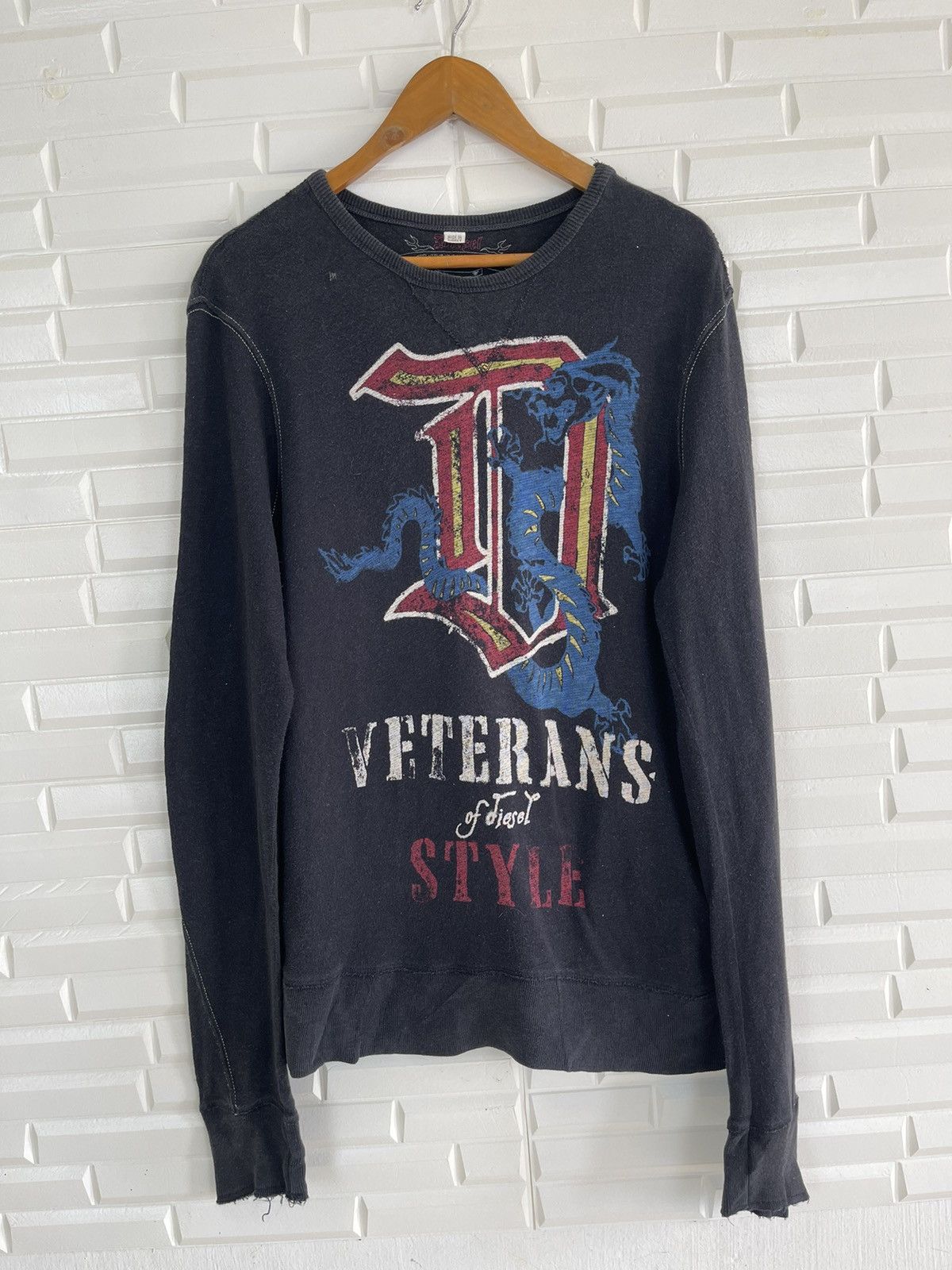 Diesel Vintage DIESEL Sweatshirt Black Minimalist Size US M / EU 48-50 / 2 - 1 Thumbnail
