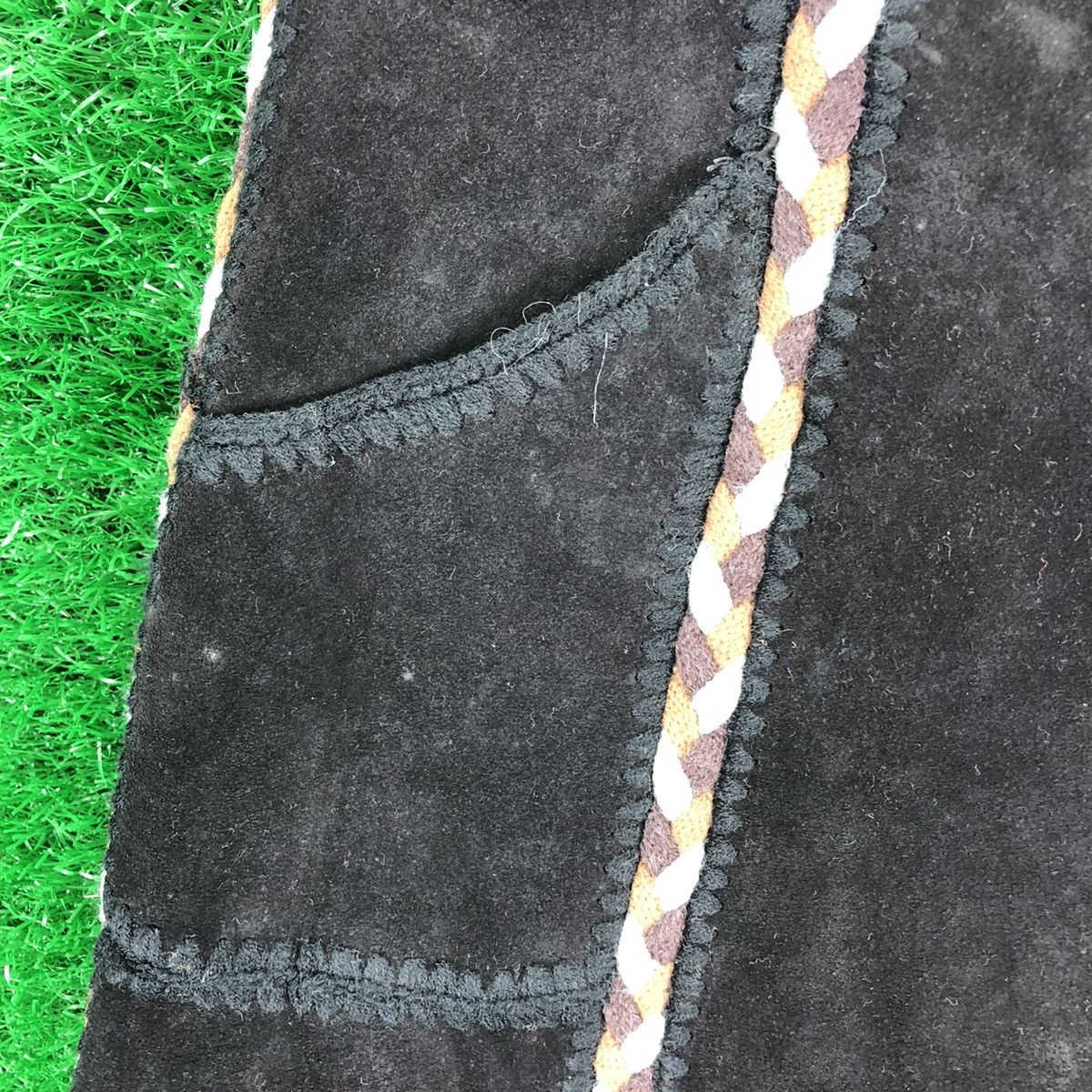 Native Vintage Suede Leather Midi Skirt Native Art Unbrand Size 26" / US 2 / IT 38 - 2 Thumbnail