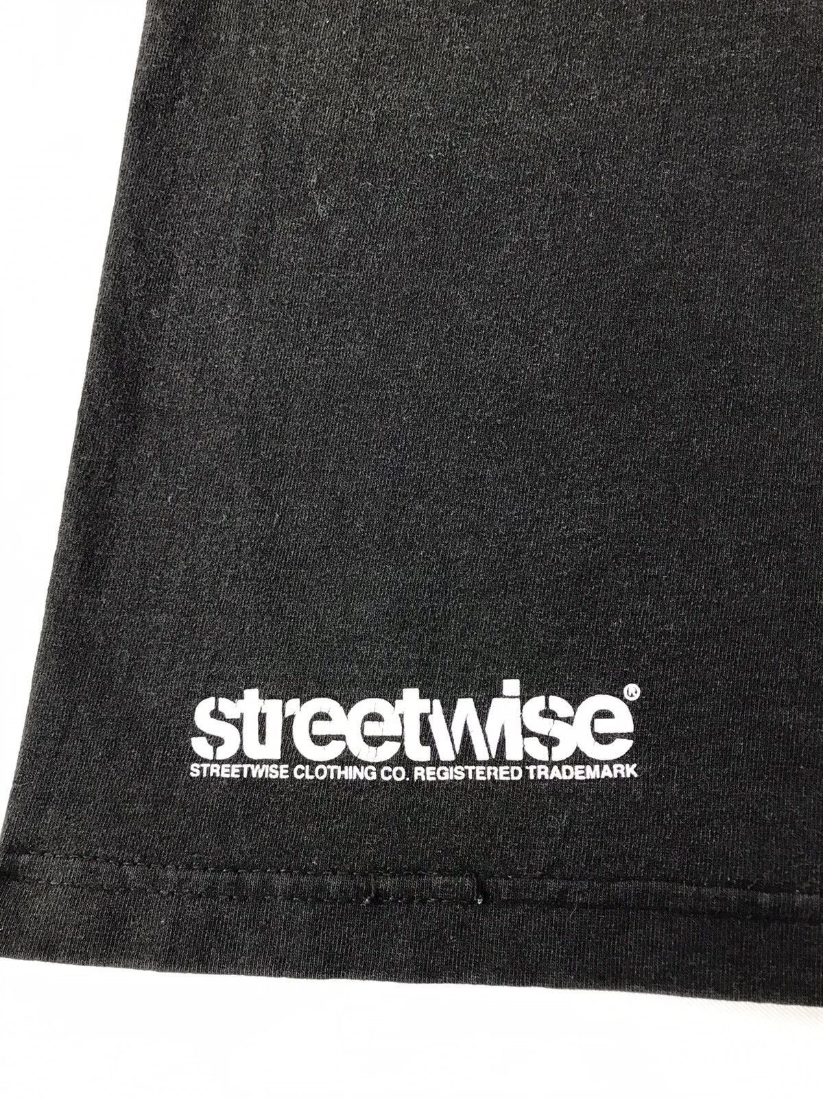 Japanese Brand × Vintage Streetwise Clothing Pablo Escobar Narcos Tee Face Box Logo Size US XXL / EU 58 / 5 - 6 Thumbnail