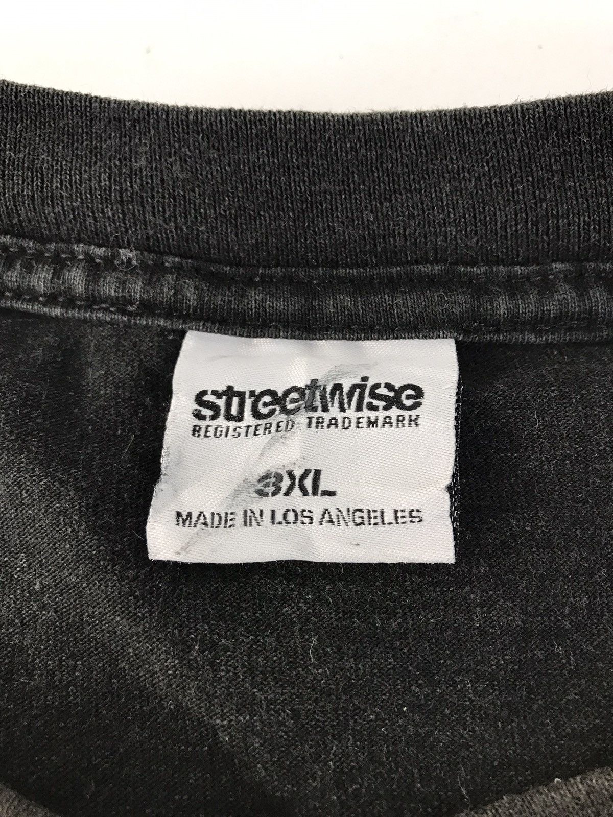 Japanese Brand × Vintage Streetwise Clothing Pablo Escobar Narcos Tee Face Box Logo Size US XXL / EU 58 / 5 - 4 Thumbnail