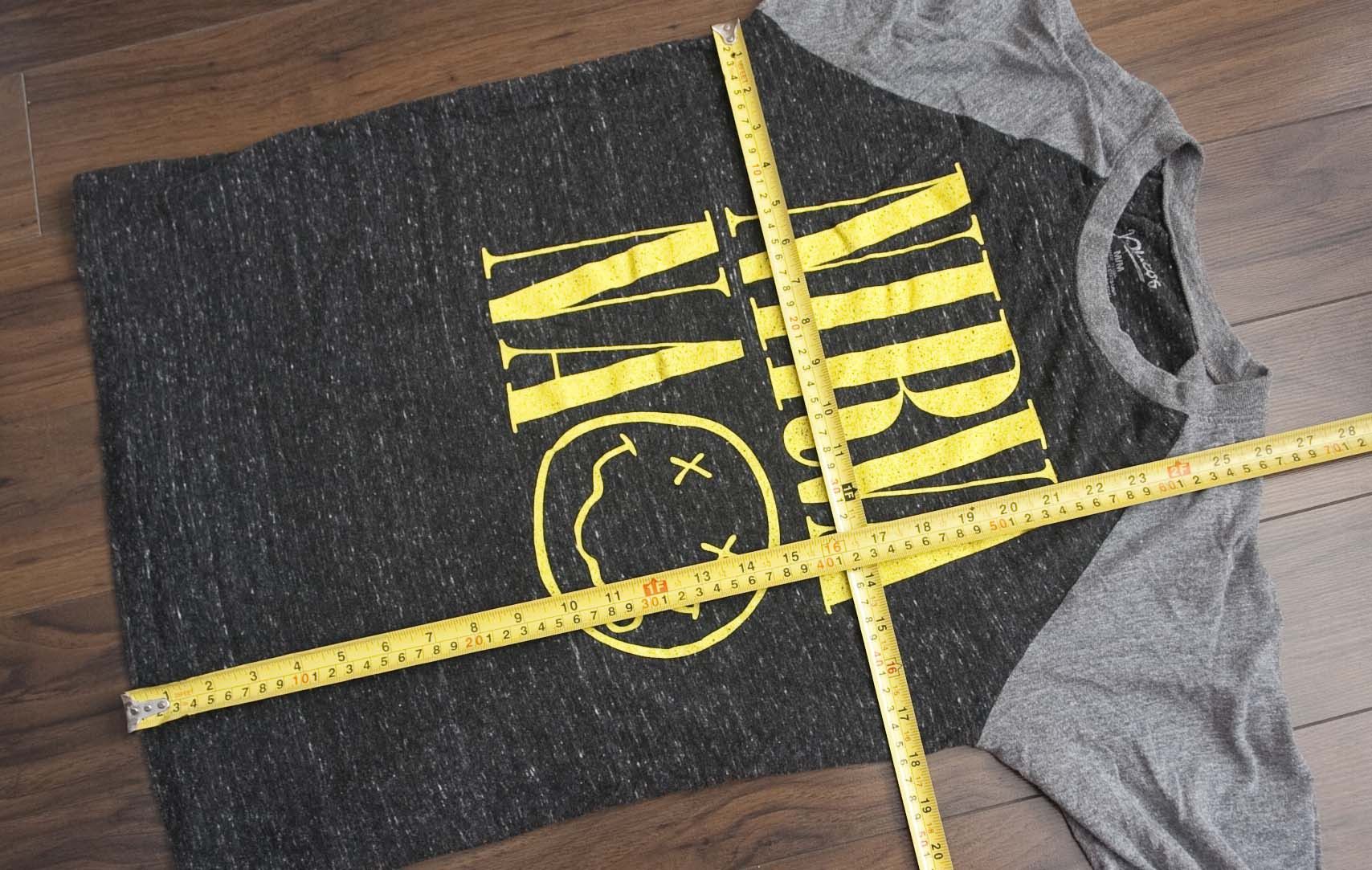 Band Tees × Nirvana Nirvana T Shirt Raglan Smiley Size M Size US M / EU 48-50 / 2 - 4 Thumbnail