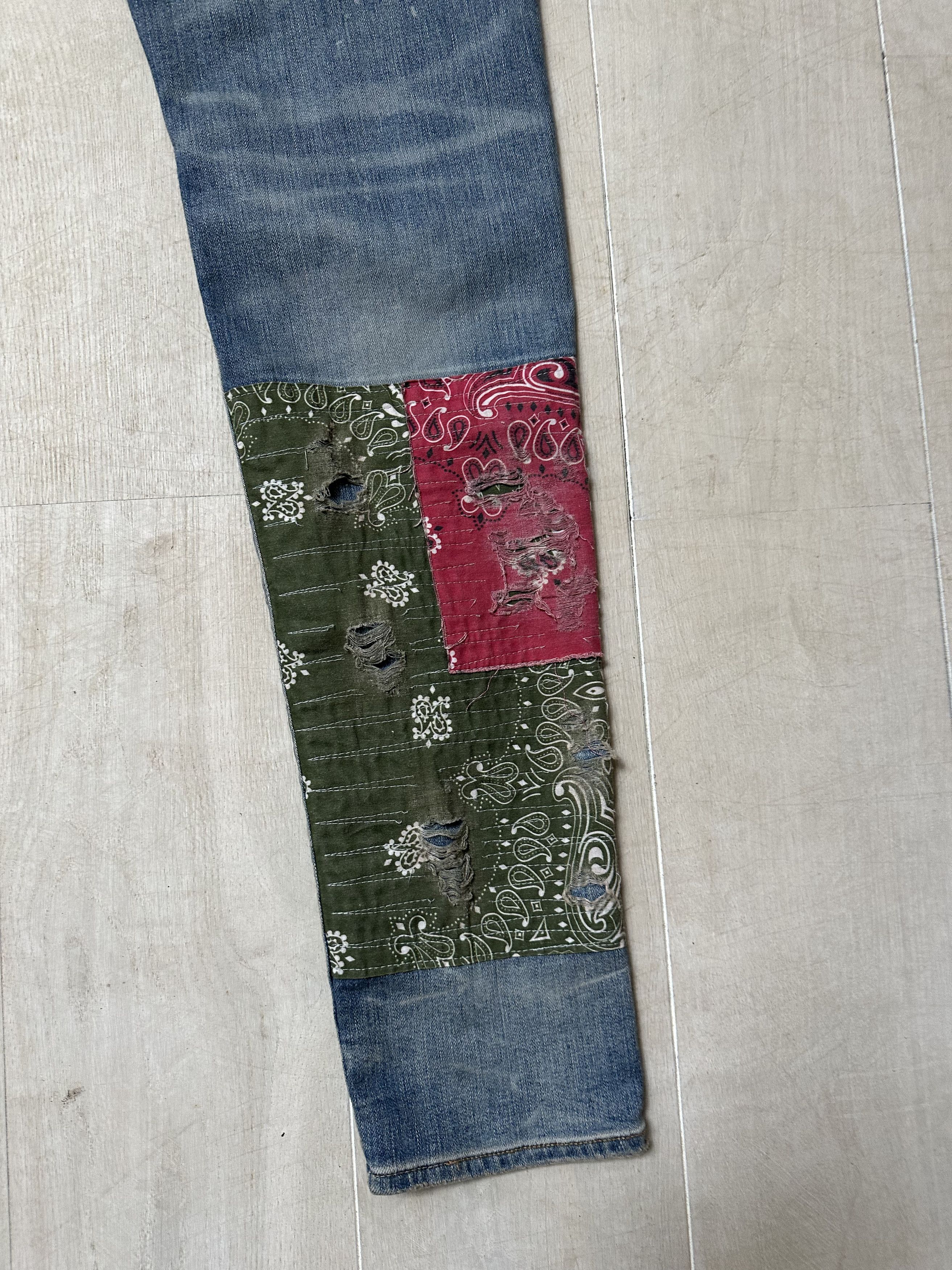 Amiri AMIRI BANDANA ART PATCH JEANS Size US 38 / EU 54 - 9 Thumbnail