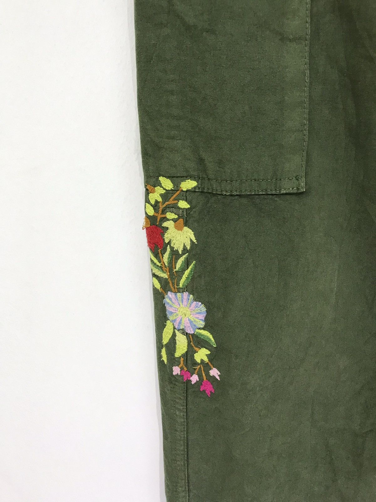 Johnbull John Bull Cargo Pant Florals Embroidery Regular fit Size US 29 - 7 Thumbnail