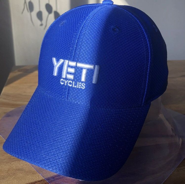 Yeti Vintage Yeti Ajustable Cap Size ONE SIZE - 1 Thumbnail