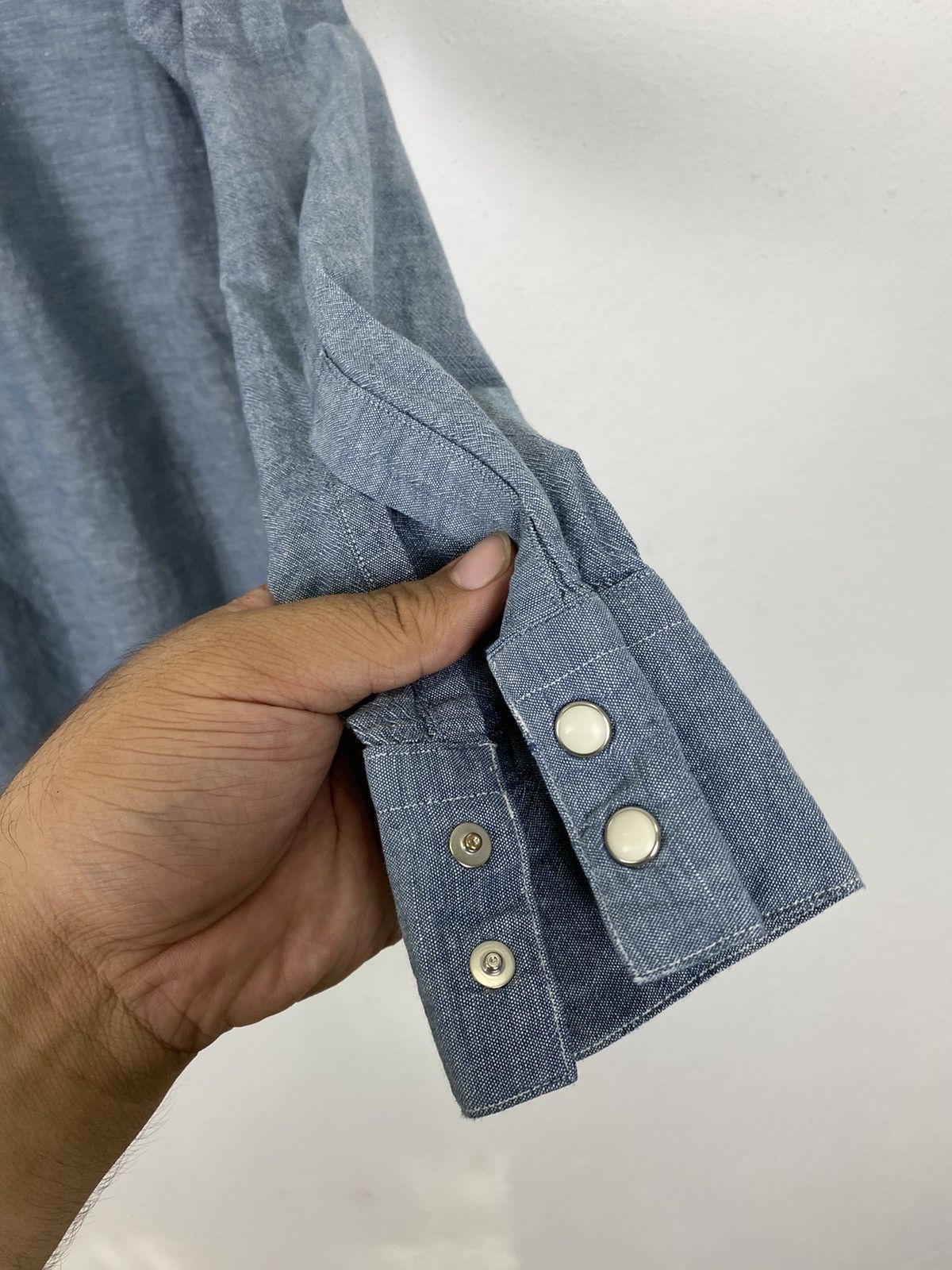 Levi's 🔥VINTAGE LEVI’S CLOTHING STONE BUTTON Size US M / EU 48-50 / 2 - 9 Thumbnail