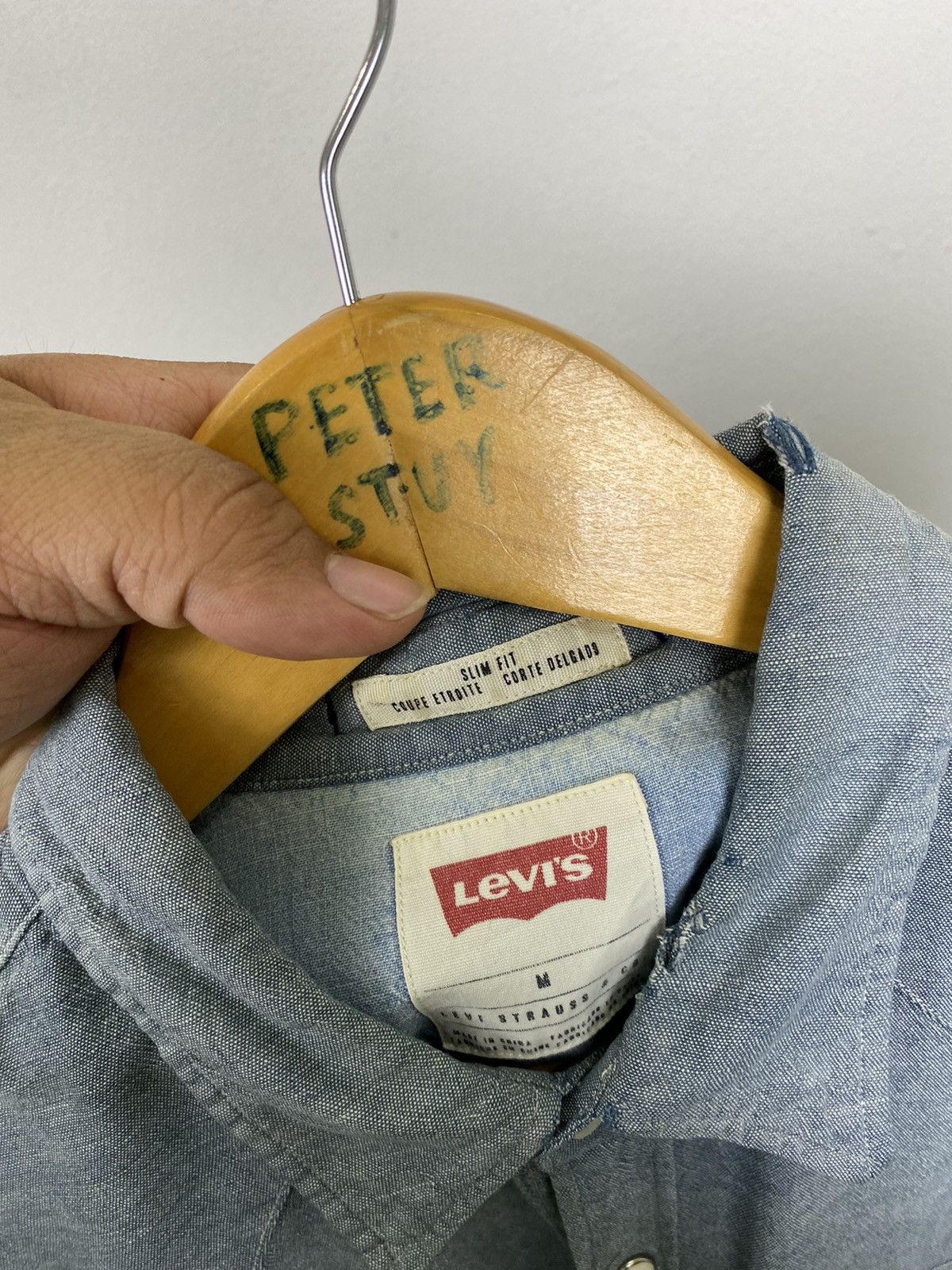 Levi's 🔥VINTAGE LEVI’S CLOTHING STONE BUTTON Size US M / EU 48-50 / 2 - 7 Thumbnail