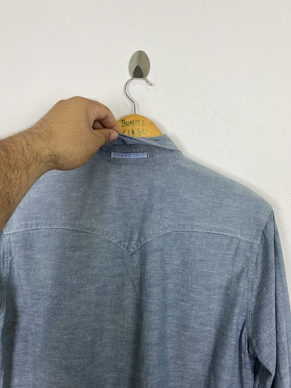 Levi's 🔥VINTAGE LEVI’S CLOTHING STONE BUTTON Size US M / EU 48-50 / 2 - 10 Thumbnail