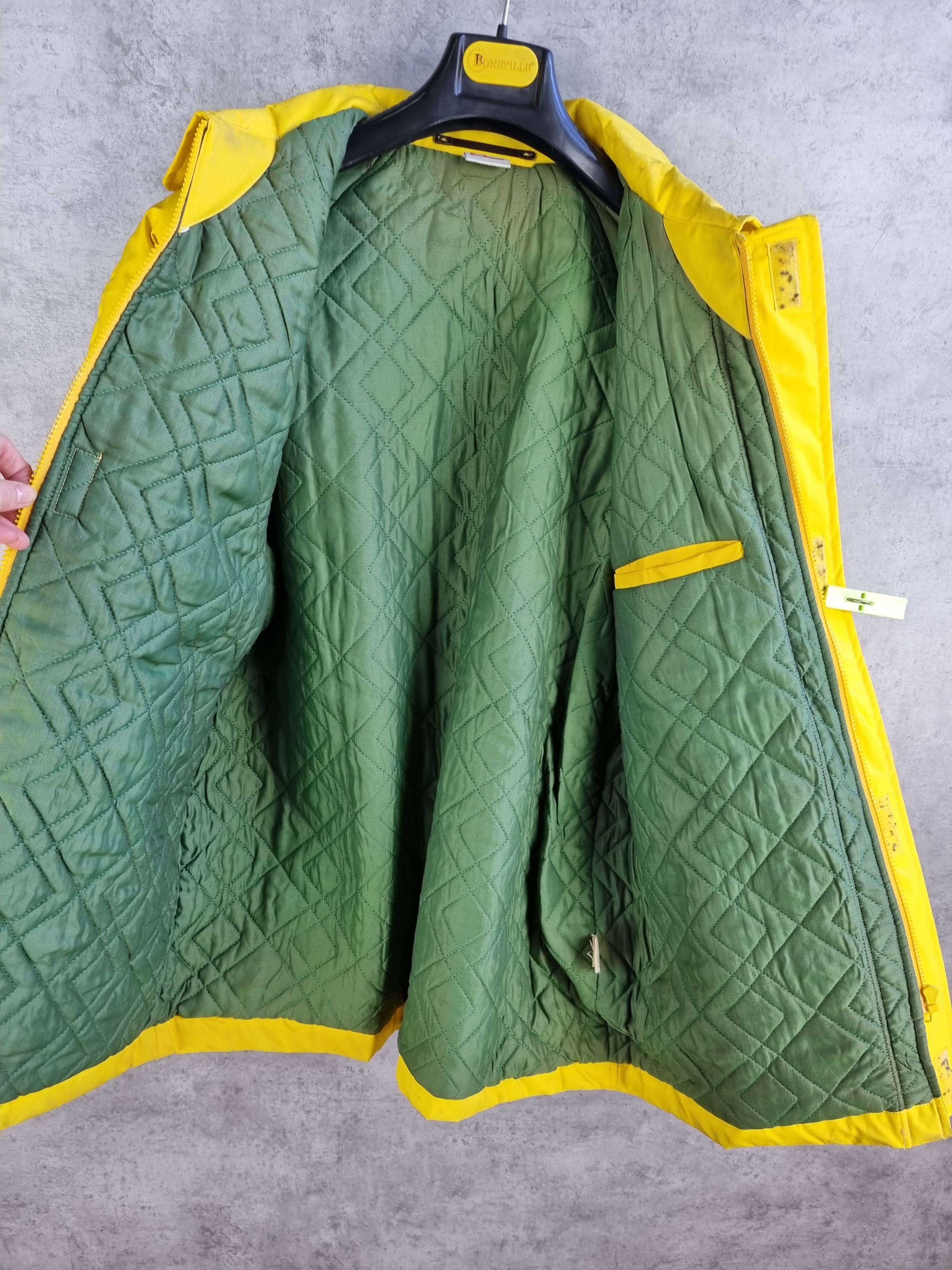 Marlboro 90s Marlboro Italian Nylon Collared Jacket Rare color Size US L / EU 52-54 / 3 - 7 Thumbnail
