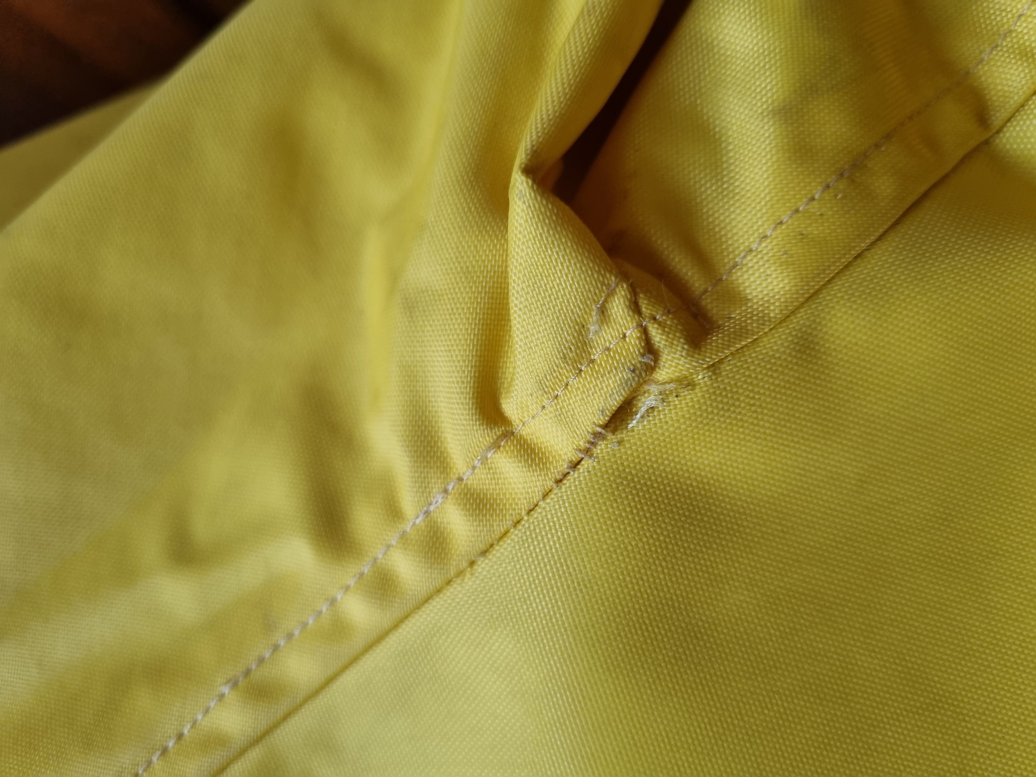 Marlboro 90s Marlboro Italian Nylon Collared Jacket Rare color Size US L / EU 52-54 / 3 - 21 Thumbnail