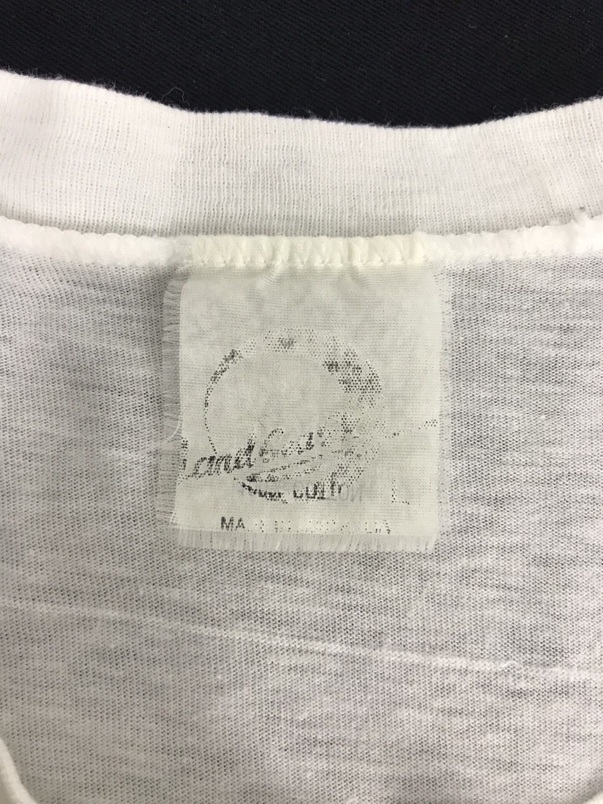 Band Tees 90s Australia Souvenir Tourist Paper Thin Souvenir Tee Size US M / EU 48-50 / 2 - 3 Thumbnail