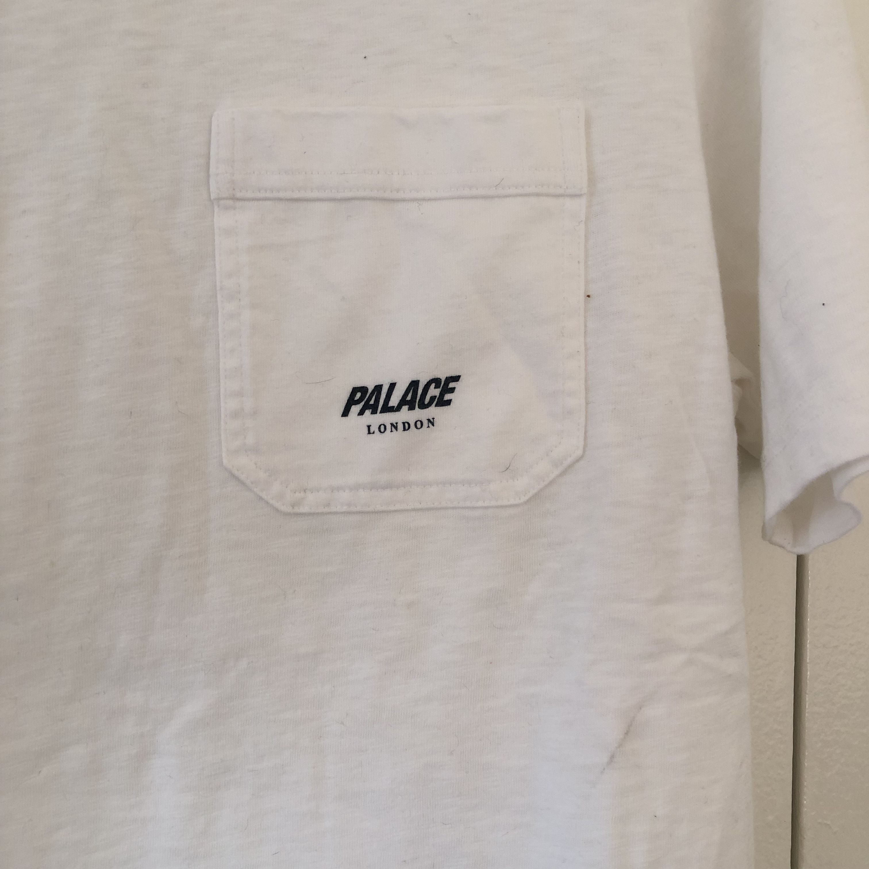 Palace Palace Logo Pocket Tee Size US L / EU 52-54 / 3 - 2 Thumbnail