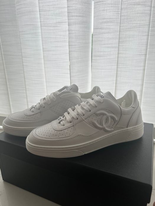 Chanel Womens Logo Runners White EU 35.5 / UK 2.5 – Luxe Collective