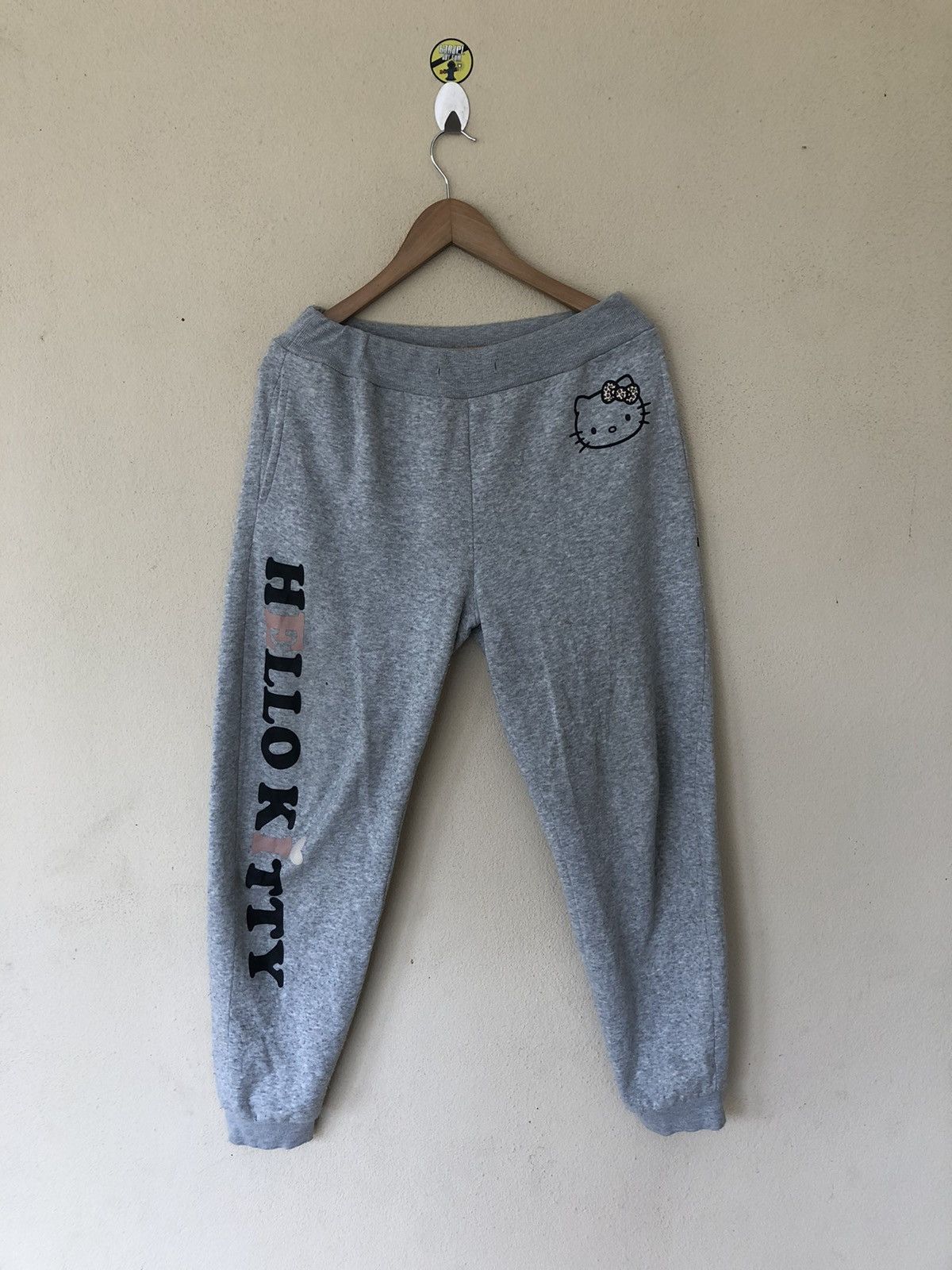ICON Motorsports × Japanese Brand HELLO KITTY BIG LOGOS SWEATPANTS Size US 34 / EU 50 - 1 Thumbnail