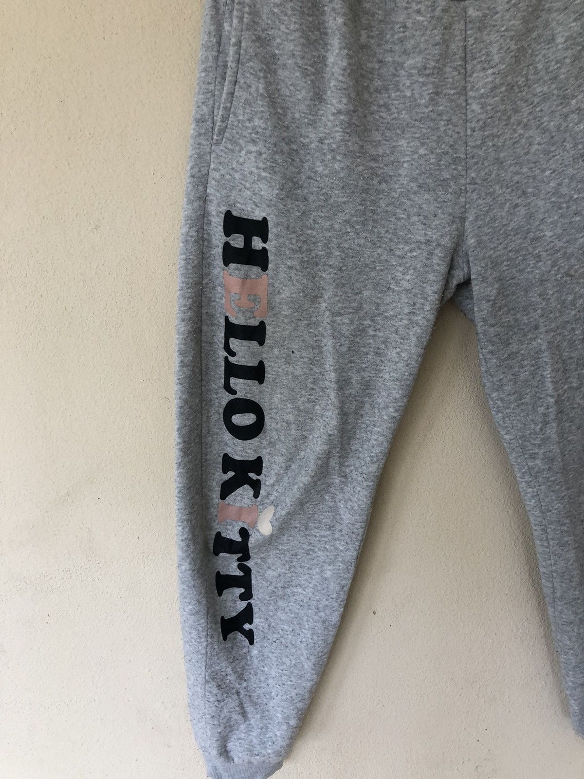 ICON Motorsports × Japanese Brand HELLO KITTY BIG LOGOS SWEATPANTS Size US 34 / EU 50 - 3 Thumbnail