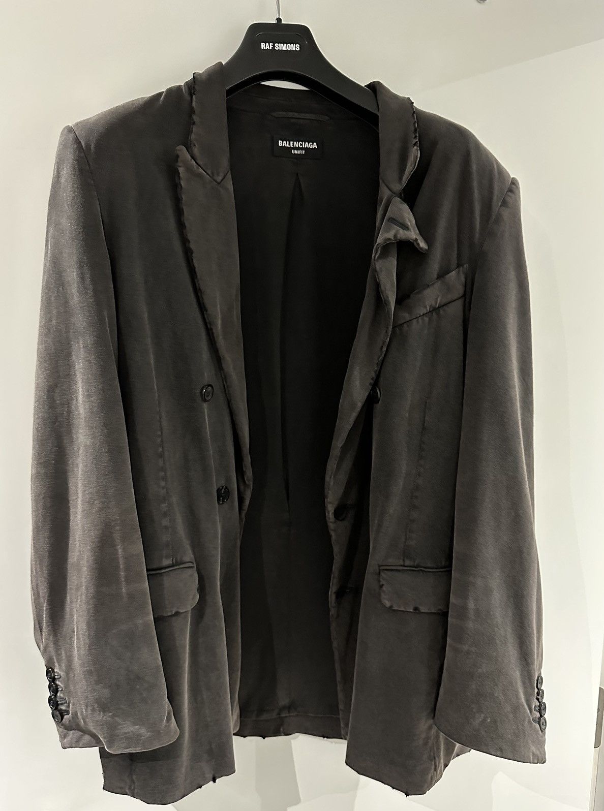 Balenciaga Slim Worn-Out Jacket Balenciaga Size US M / EU 48-50 / 2 - 10 Thumbnail