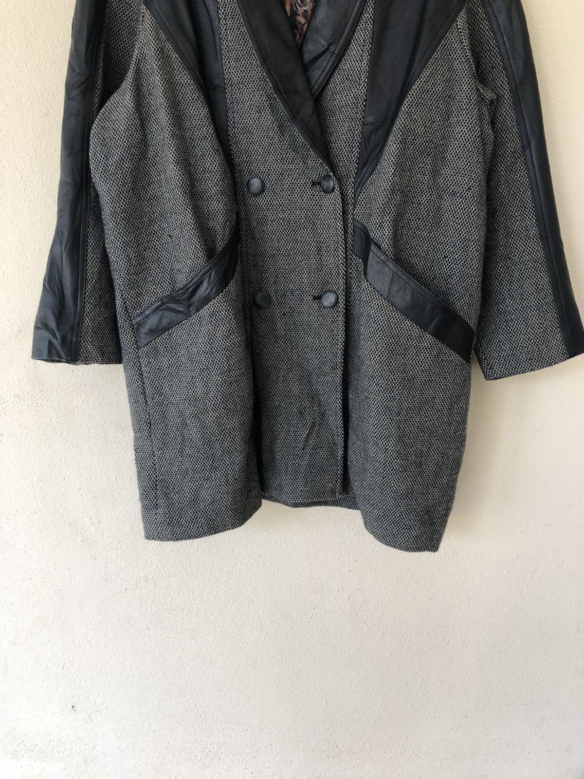 Genuine Leather × Pierre Balmain × Vintage VINTAGE PIERRE BALMAIN JACKET/COAT Size US L / EU 52-54 / 3 - 6 Thumbnail