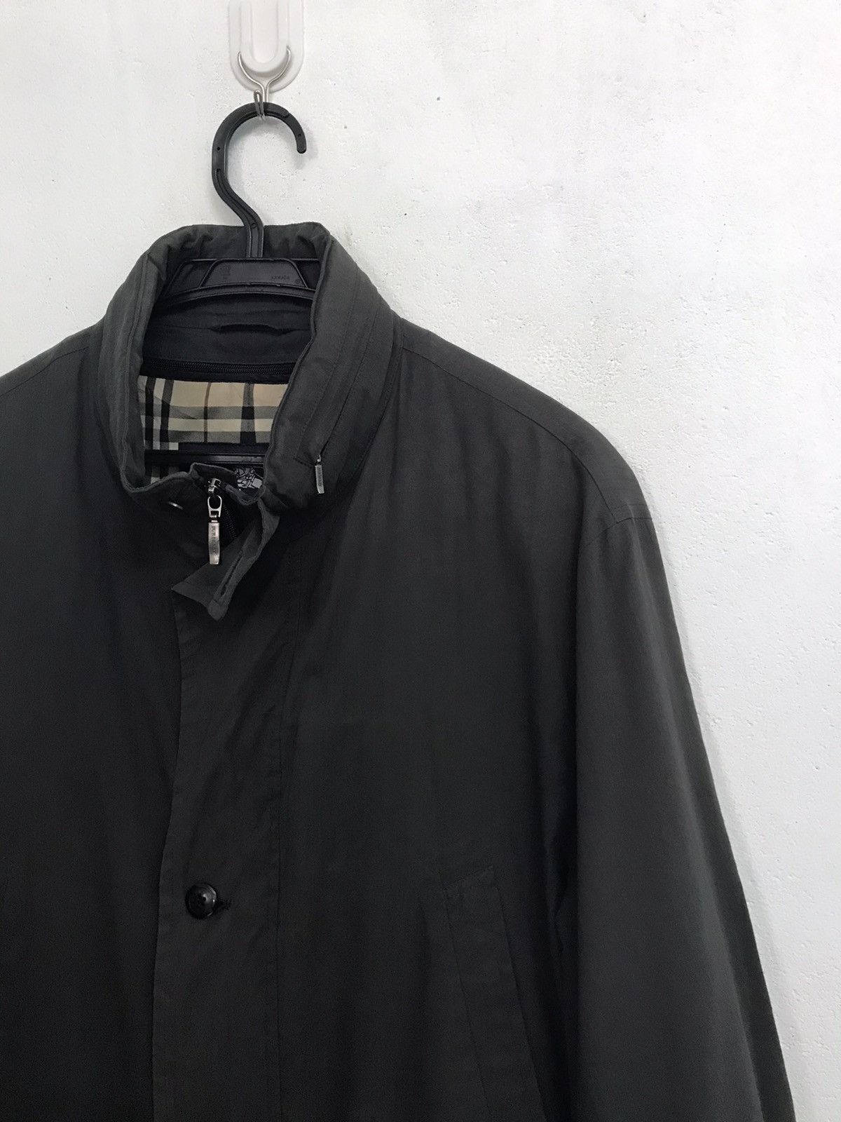 Burberry Burberry London Mid-Length Jacket With Storage Hoodie Size US L / EU 52-54 / 3 - 3 Thumbnail